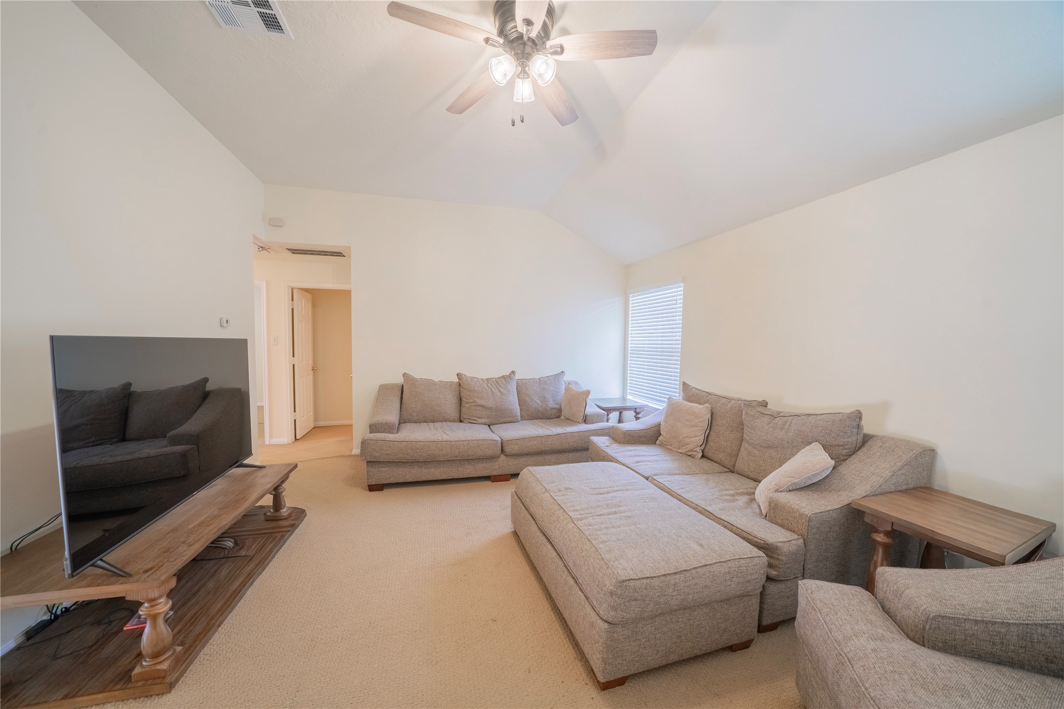 20834 Rivershire Lane Property Photo 33