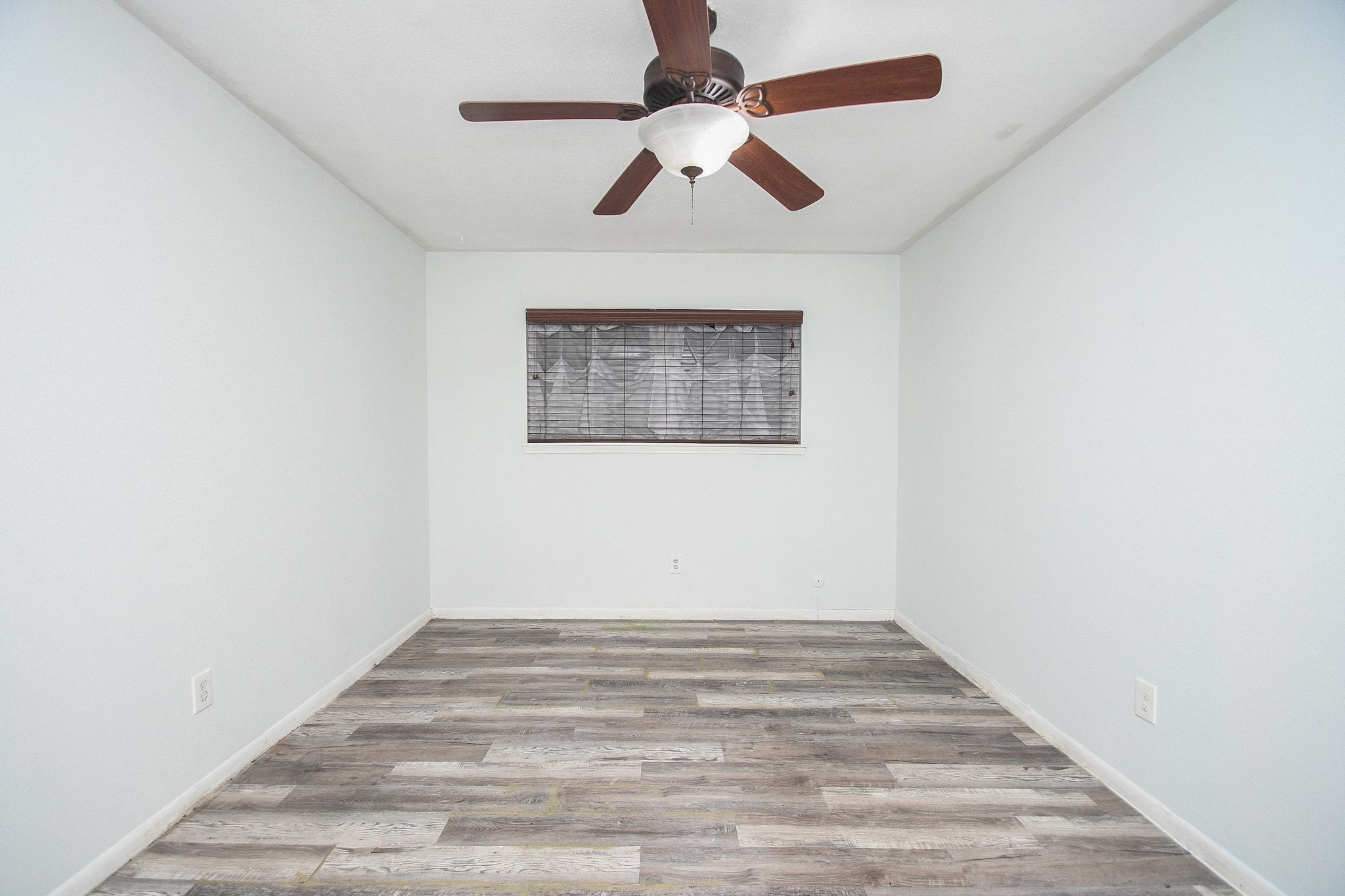 11915 N Hanworth Drive Property Photo 22
