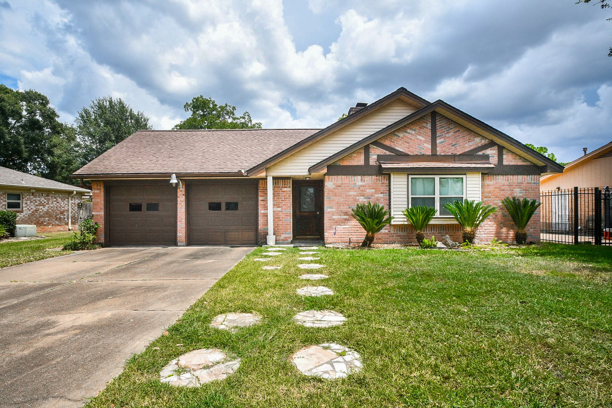 11915 N Hanworth Drive Property Photo 37