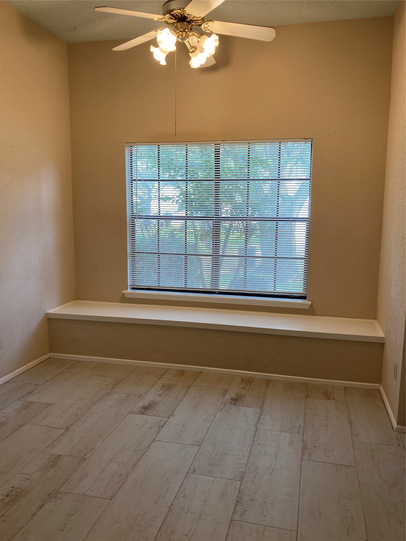 2015 Shorewood Lane Property Photo 14