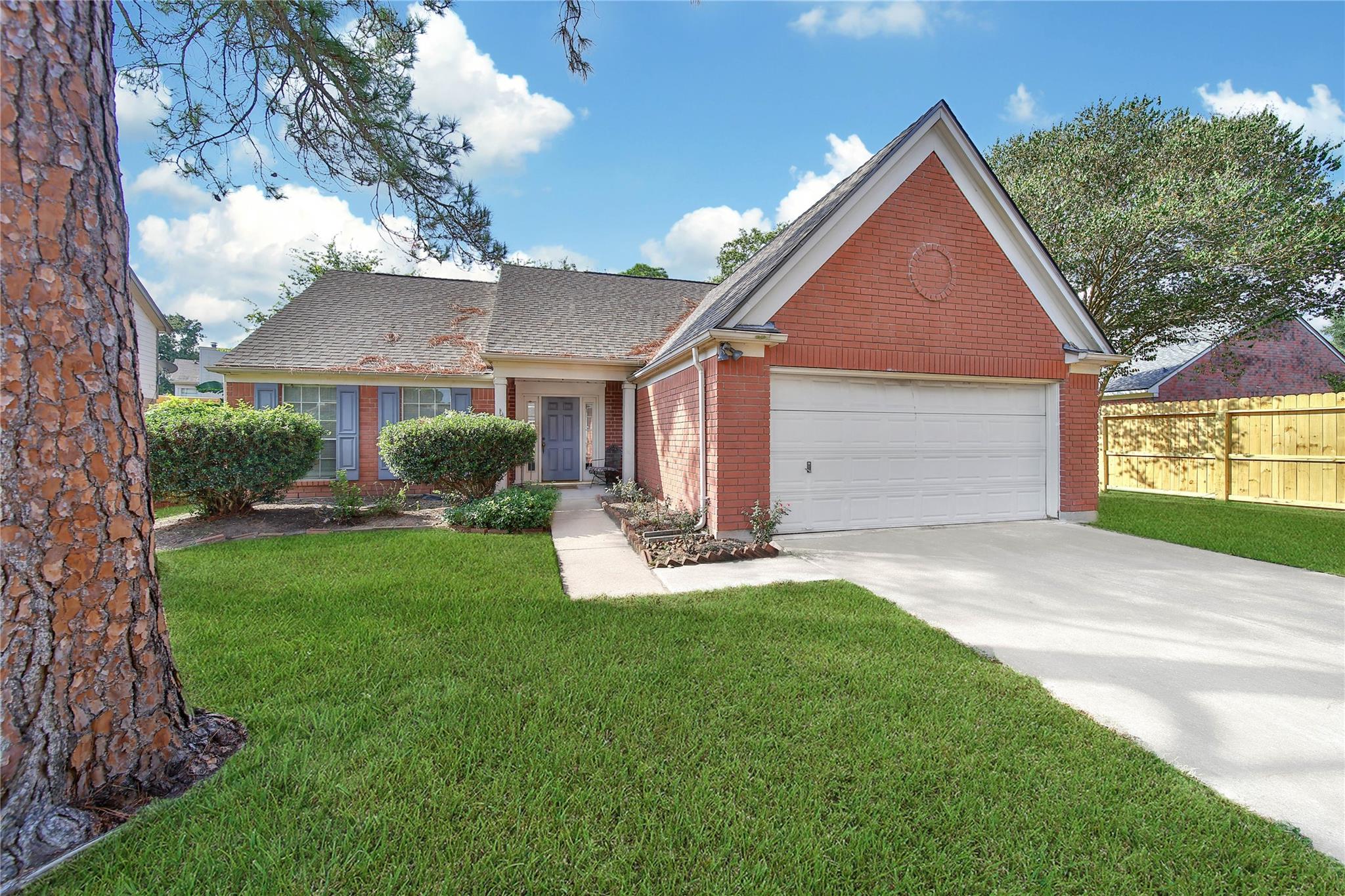 5531 Ginger Bell Drive, Houston TX 77084 Property Photo 1