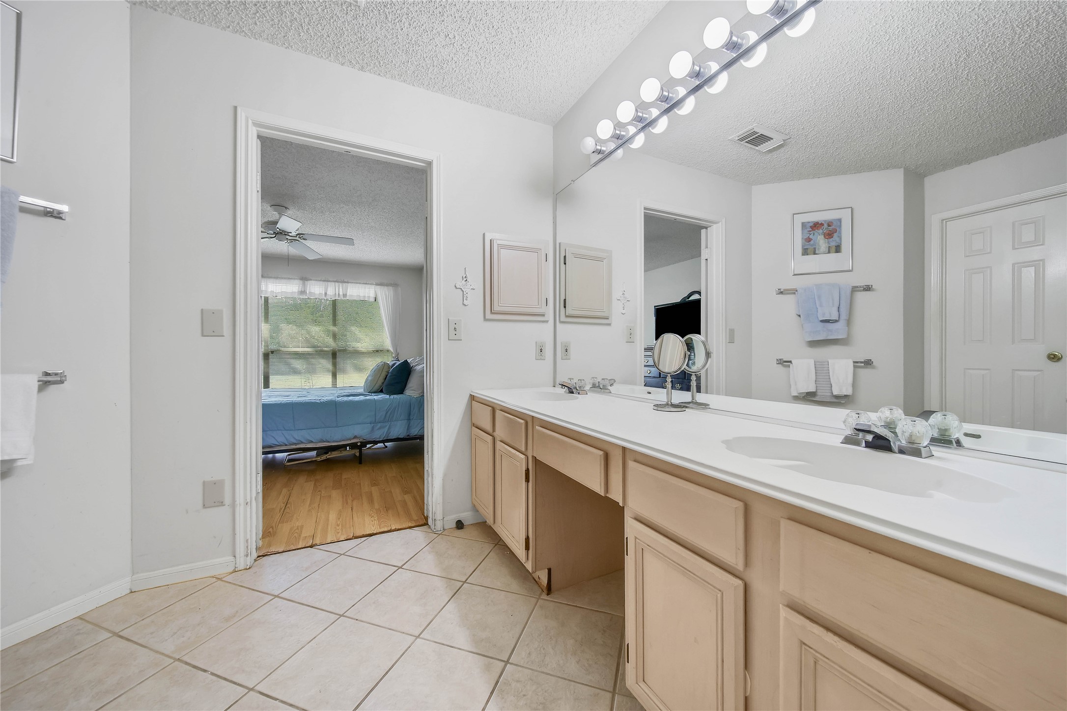 5531 Ginger Bell Drive Property Photo 15
