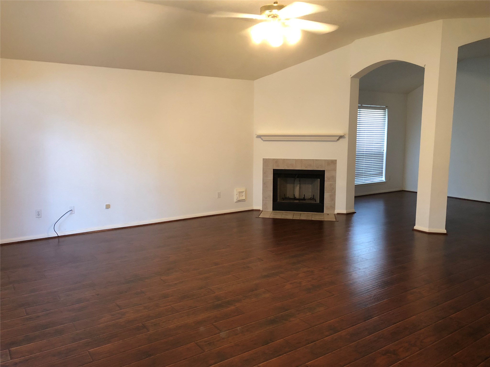 23706 Cansfield Way Property Photo 2