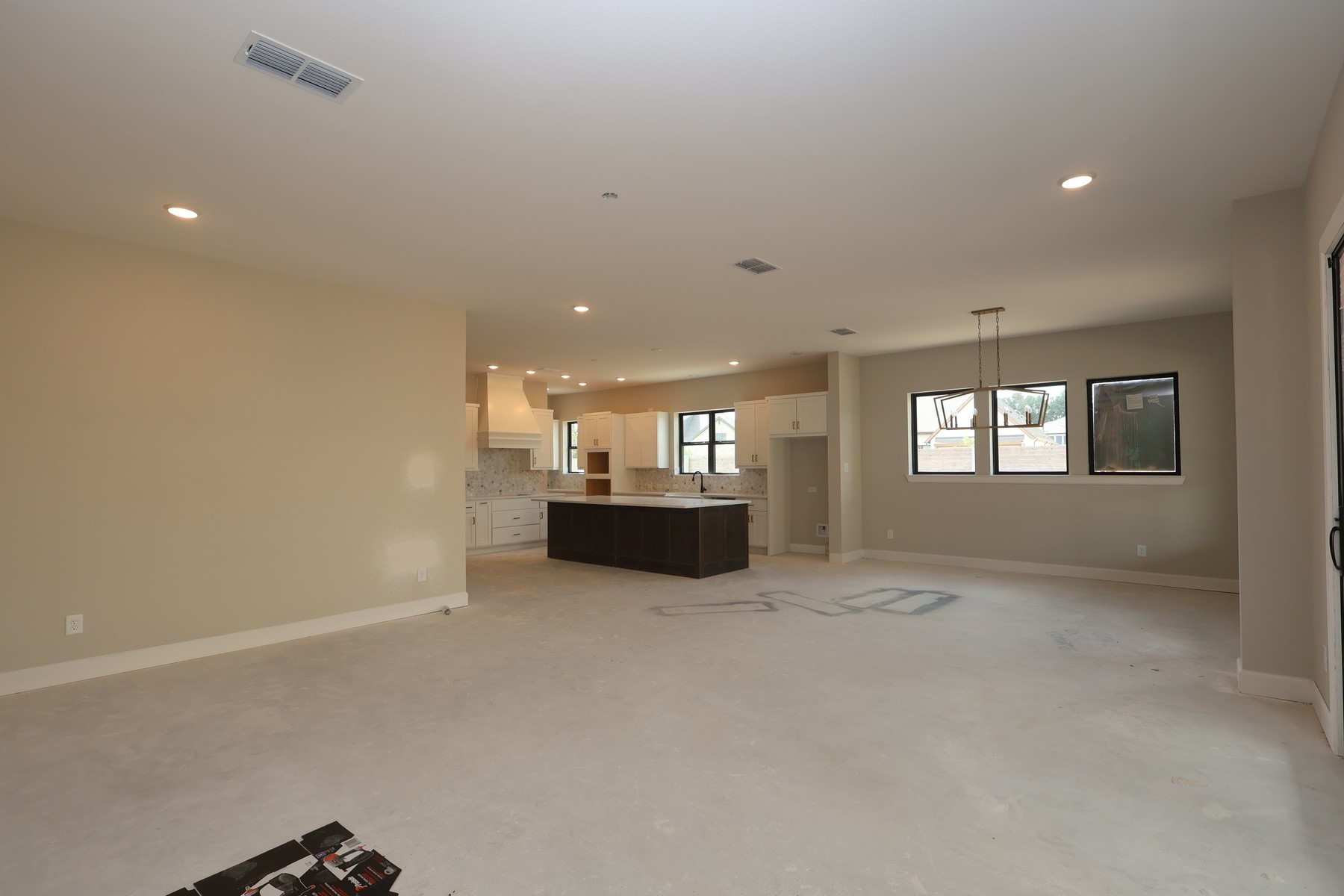 15807 Moran Meadow Street Property Photo 10