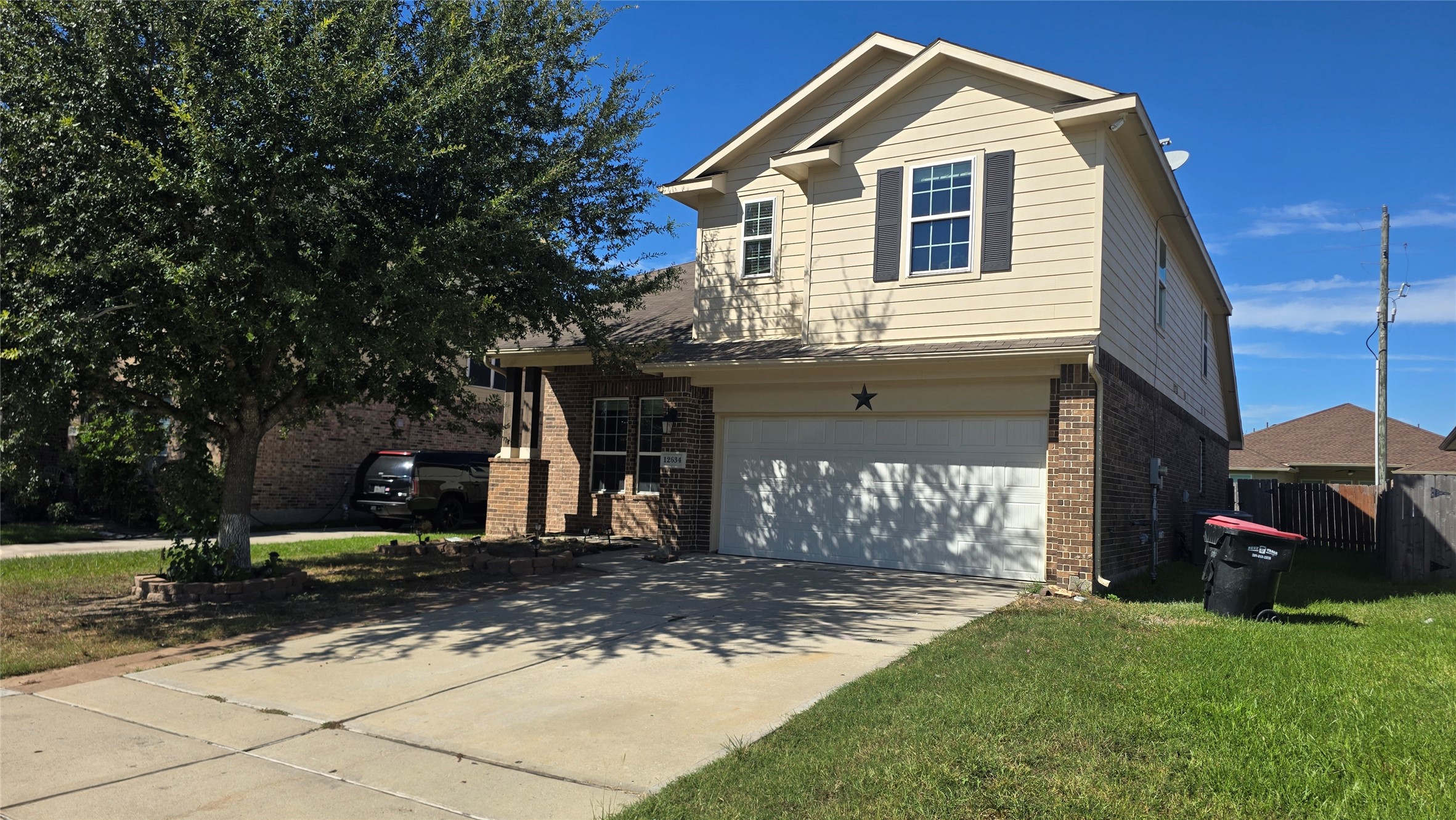 12634 Mansfield Glen Court Property Photo 1