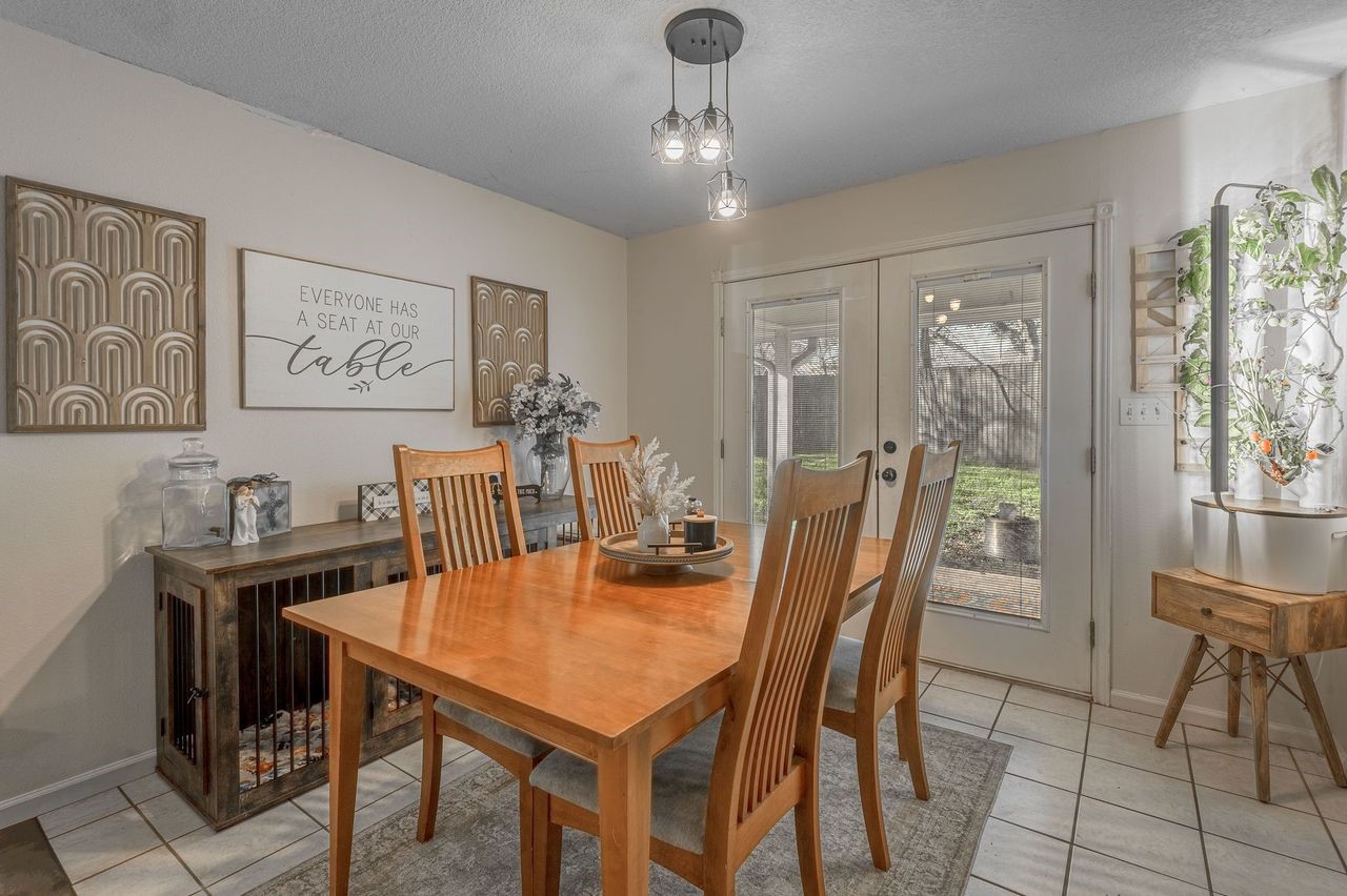 2203 Shannon Drive Property Photo 13