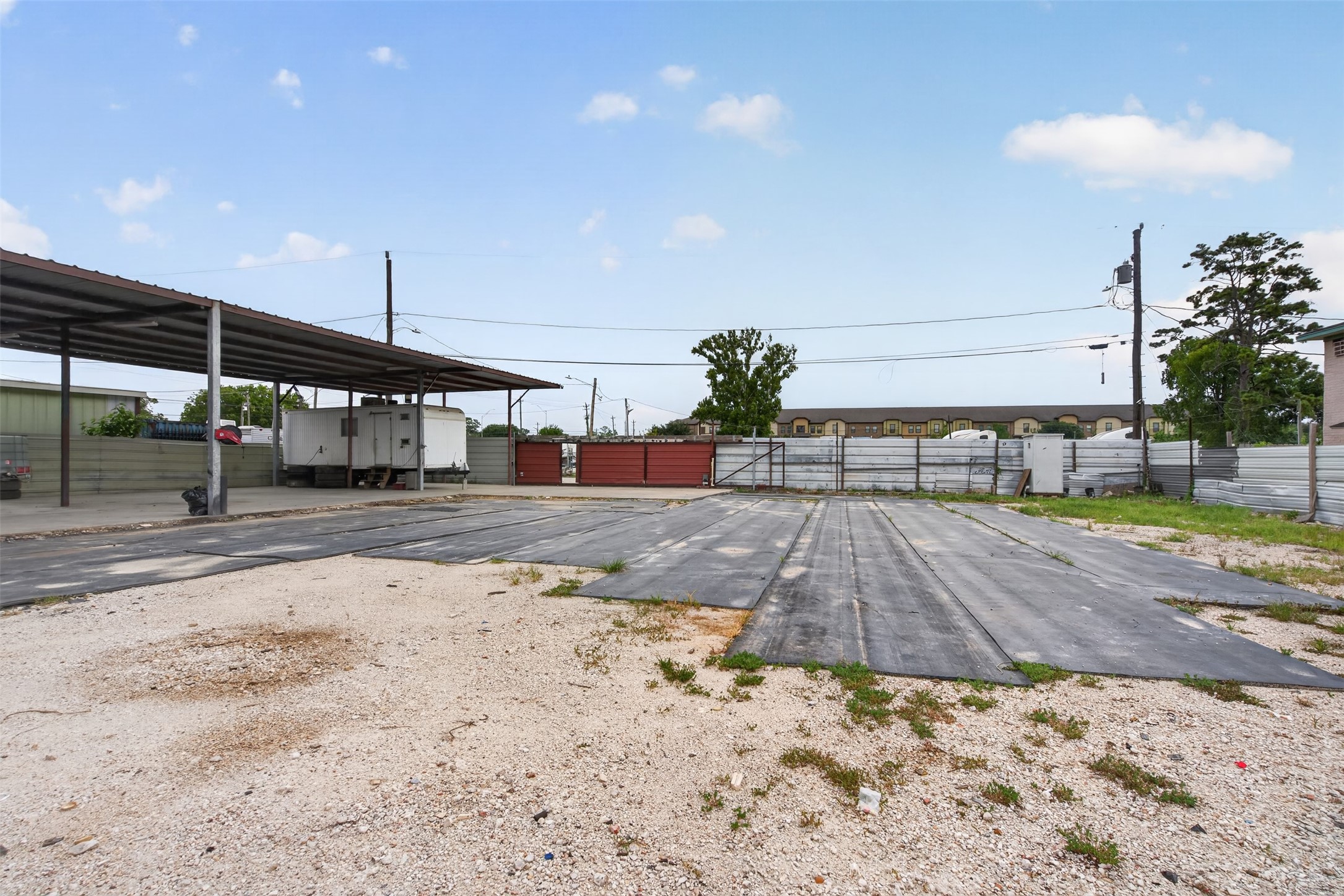 7521 Parkhurst Drive Property Photo 14