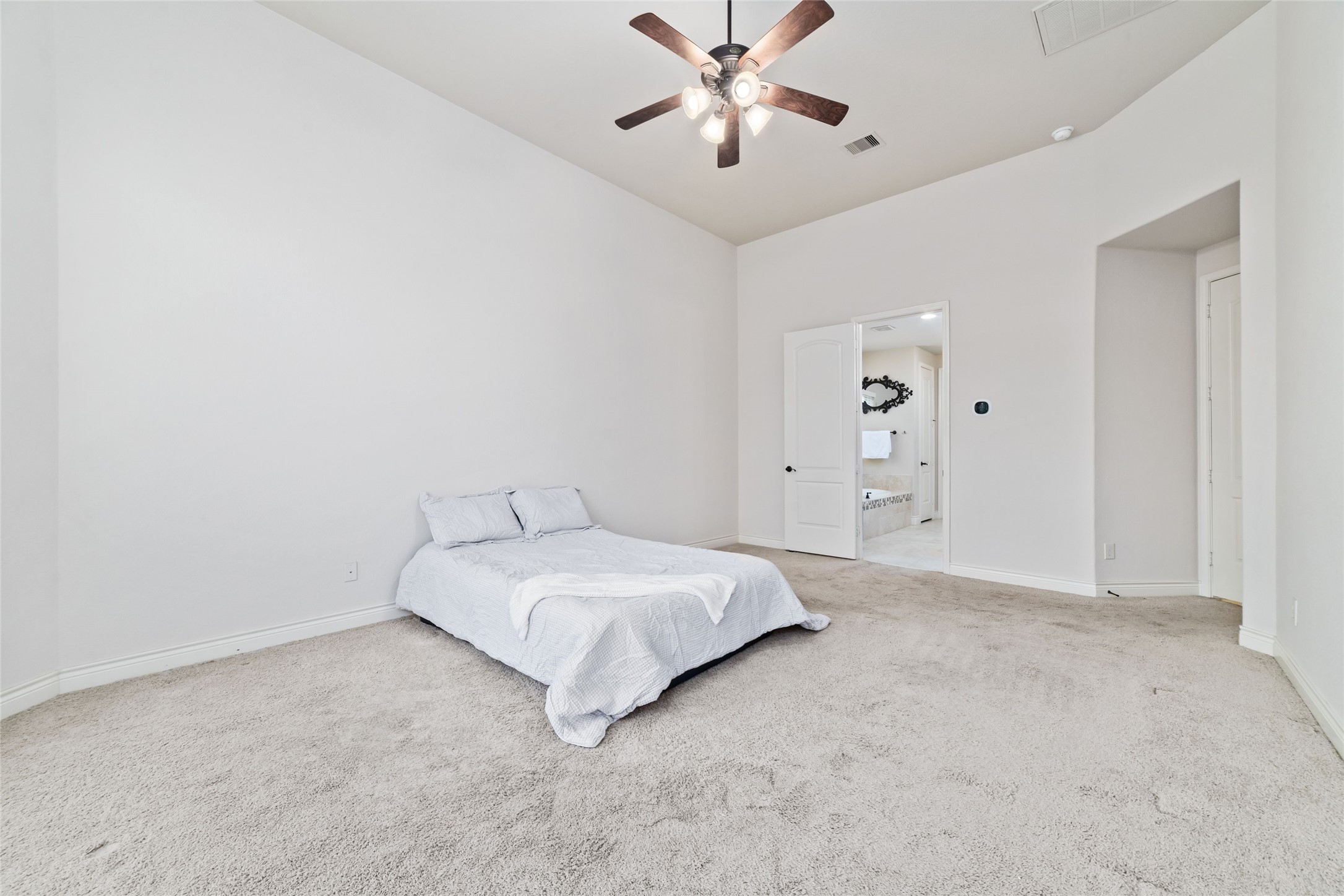 18538 Wade Creek Lane Property Photo 21