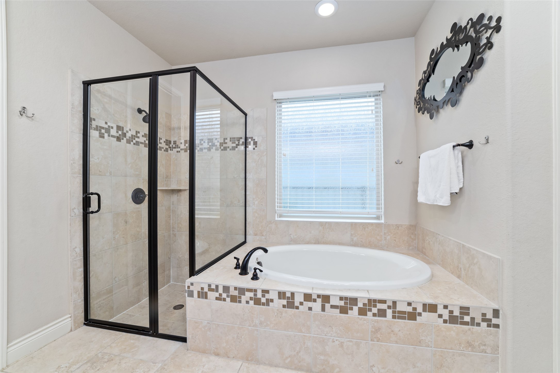 18538 Wade Creek Lane Property Photo 24
