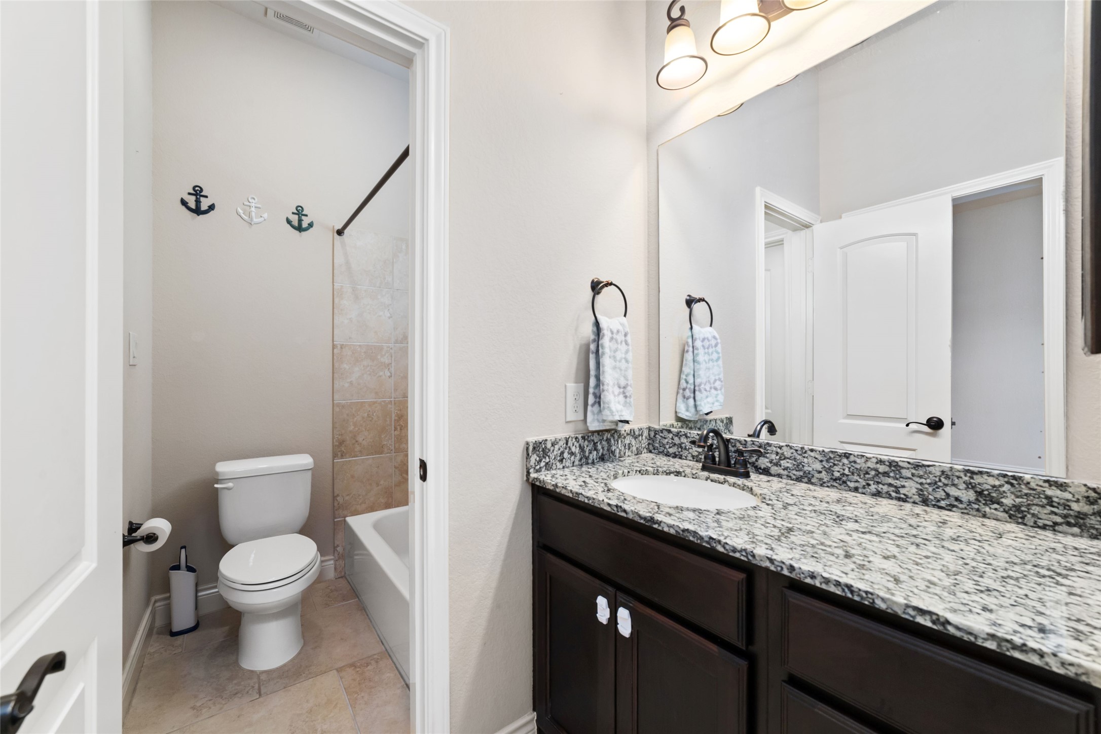 18538 Wade Creek Lane Property Photo 30