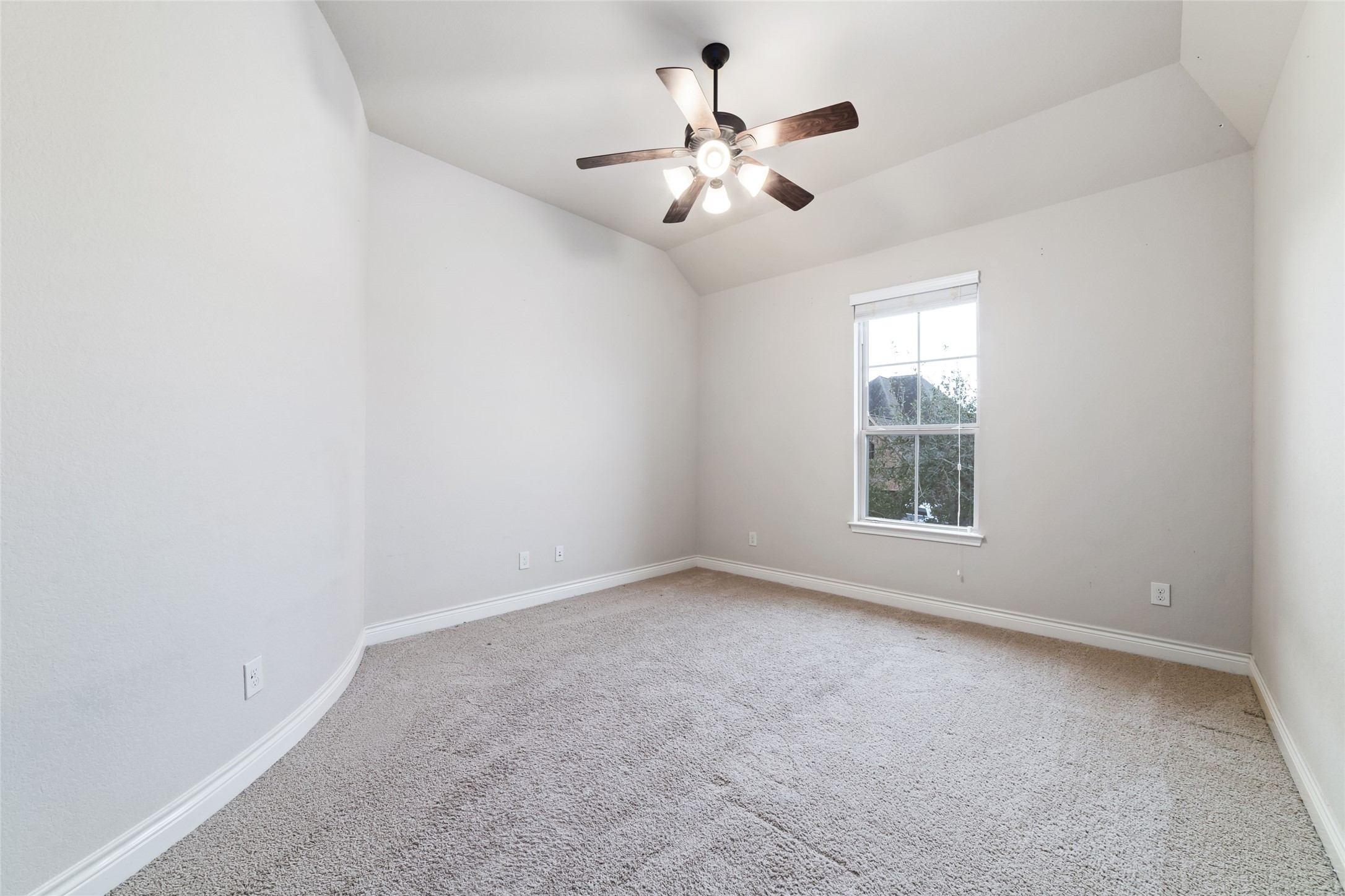 18538 Wade Creek Lane Property Photo 34