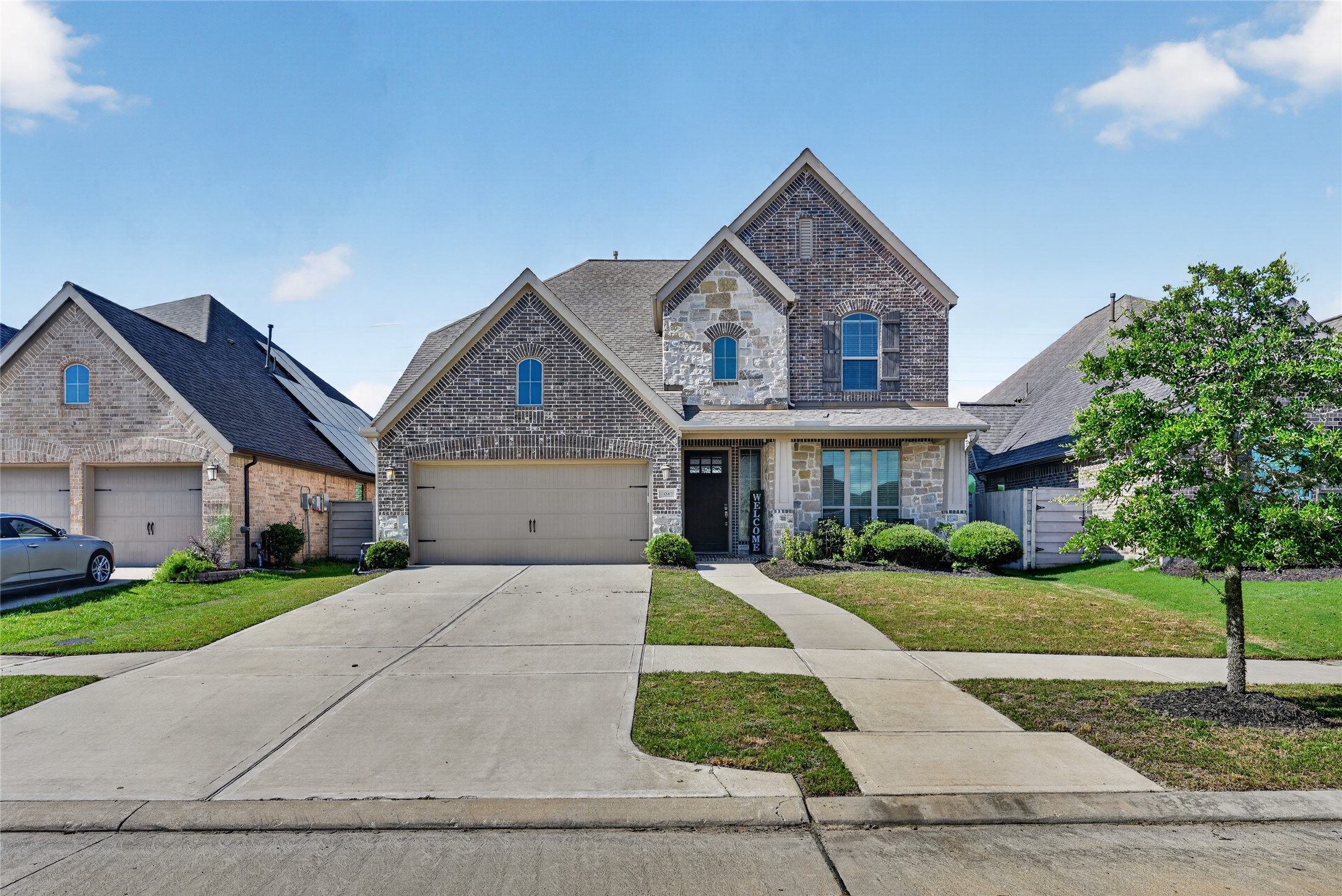 2047 Blackhawk Ridge Lane Property Photo 1
