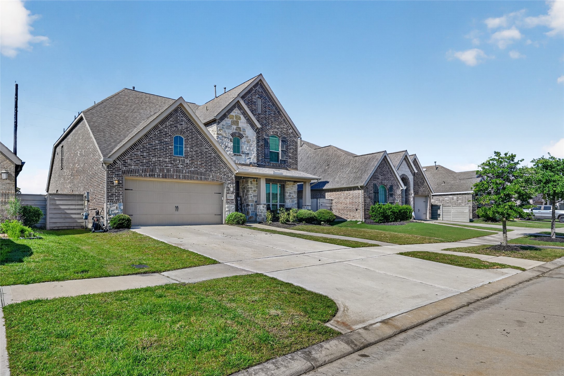 2047 Blackhawk Ridge Lane Property Photo 2