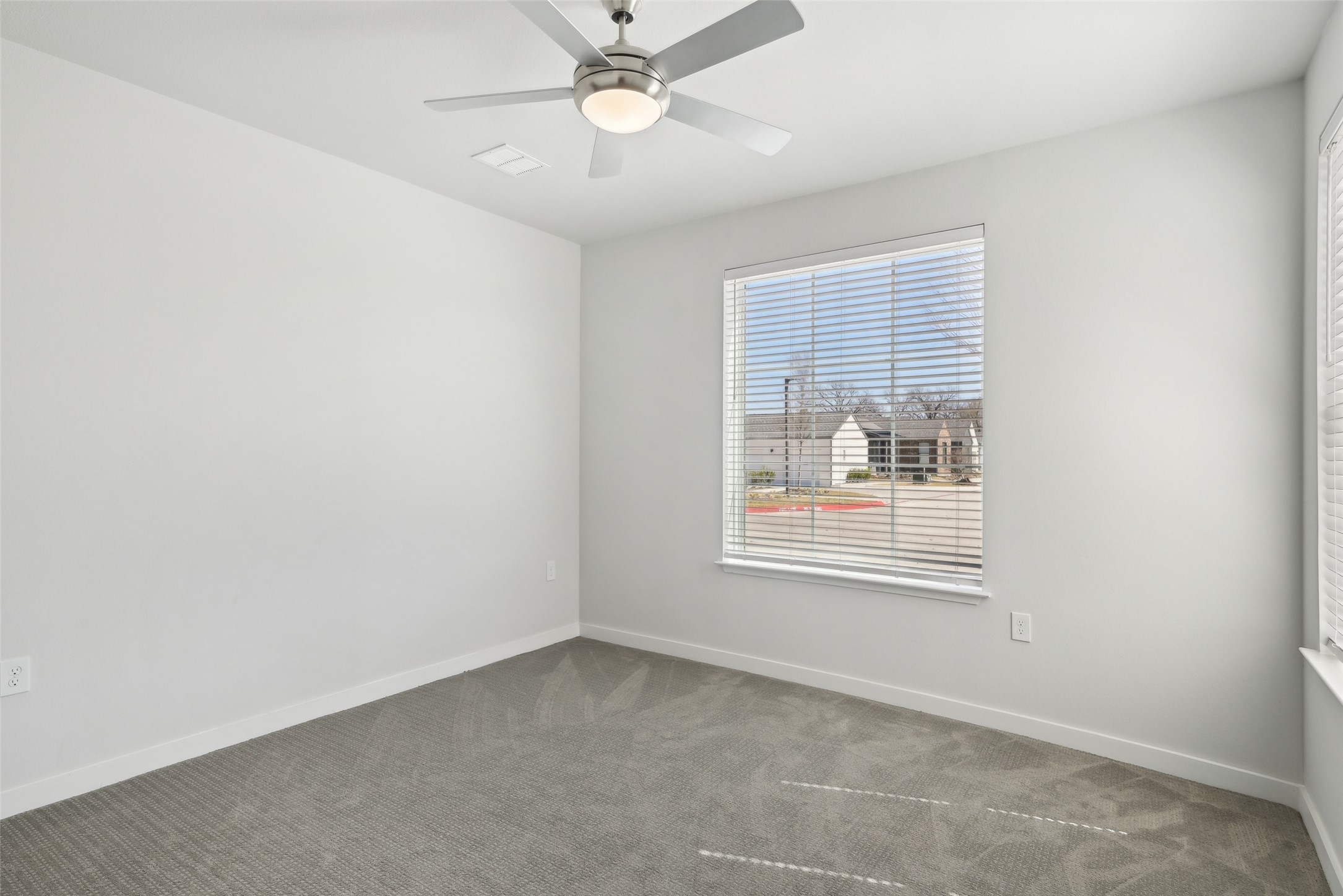 3651-501 S Custer Road Property Photo 26