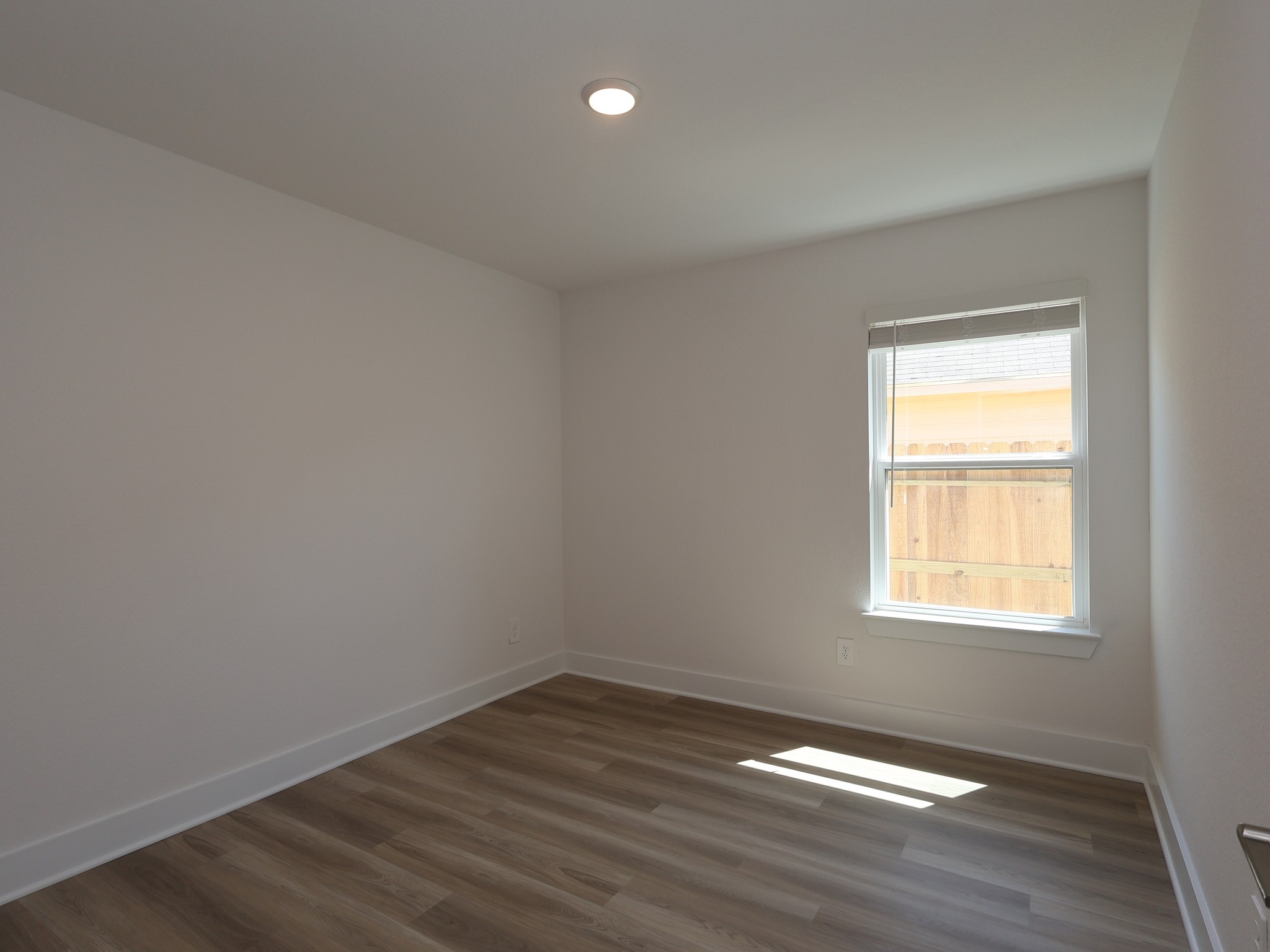 10591 Annex Avenue Property Photo 14