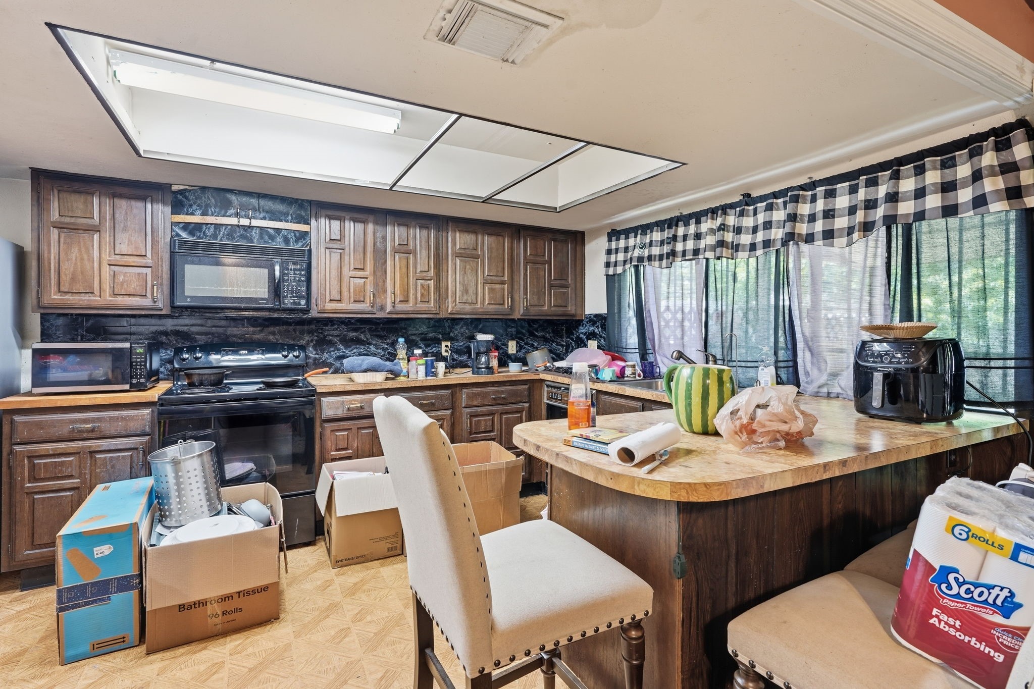 15718 Munson Lane Property Photo 10