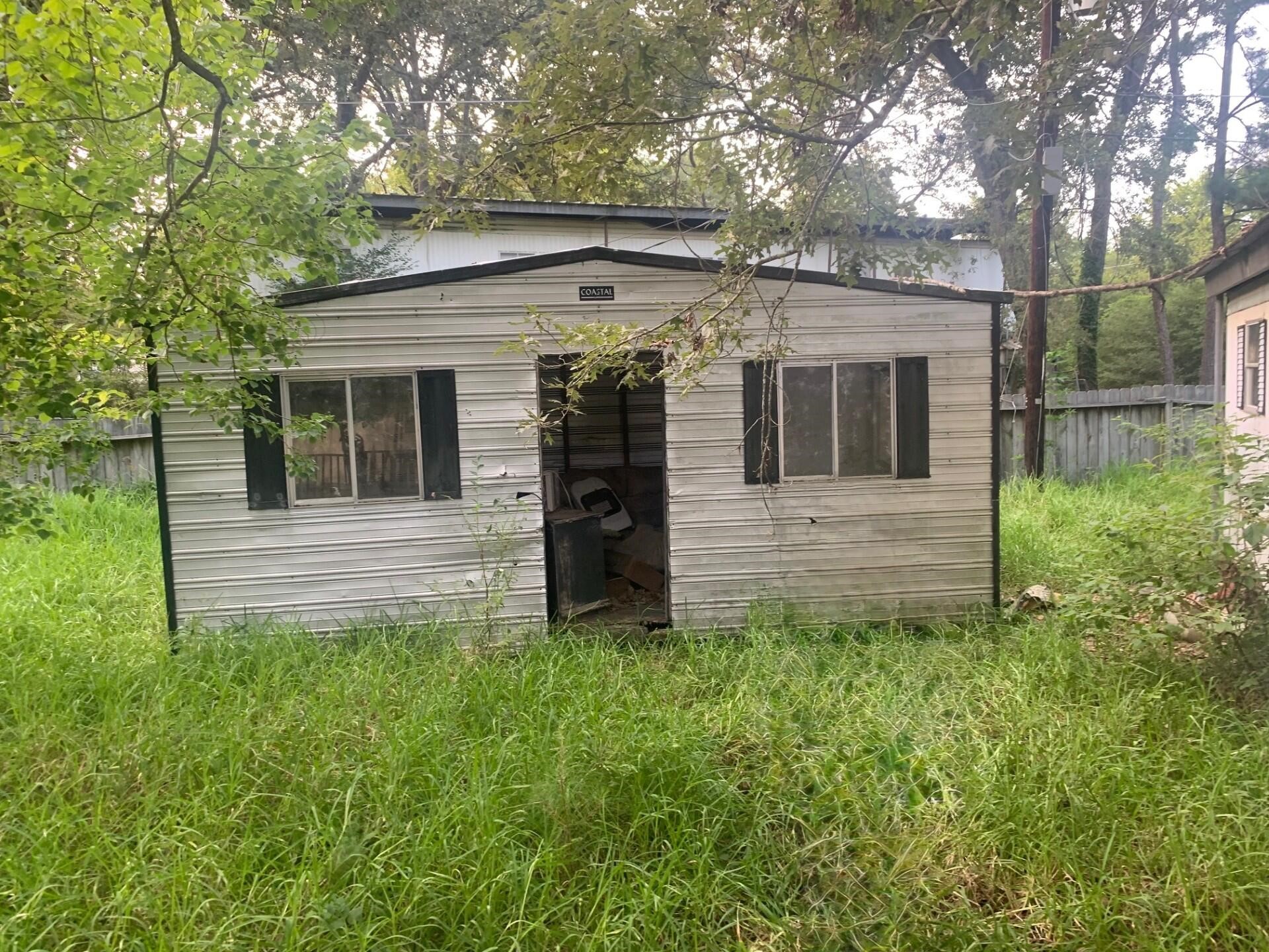 217 E Sunset Drive Property Photo 6