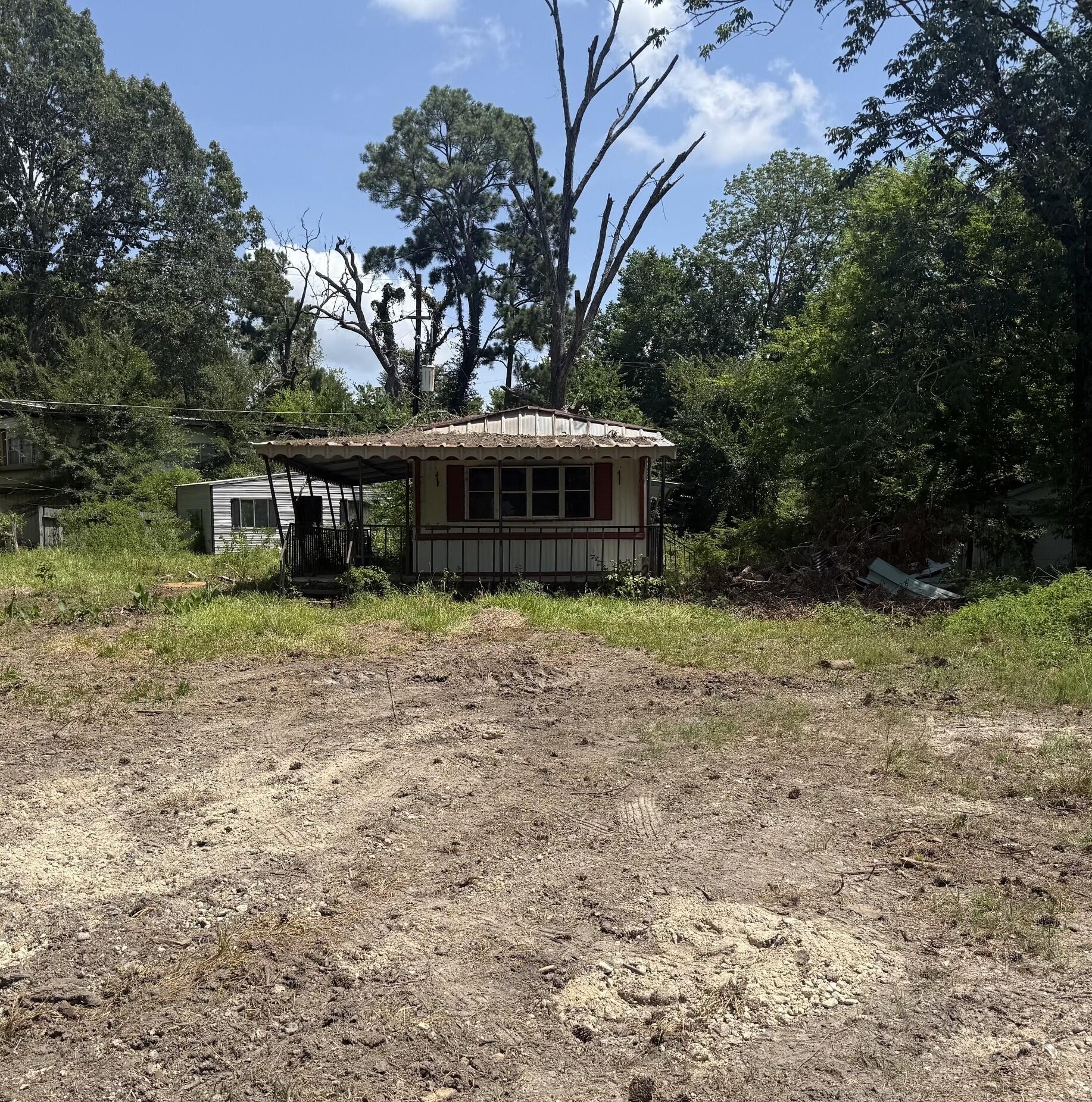 217 E Sunset Drive Property Photo 7