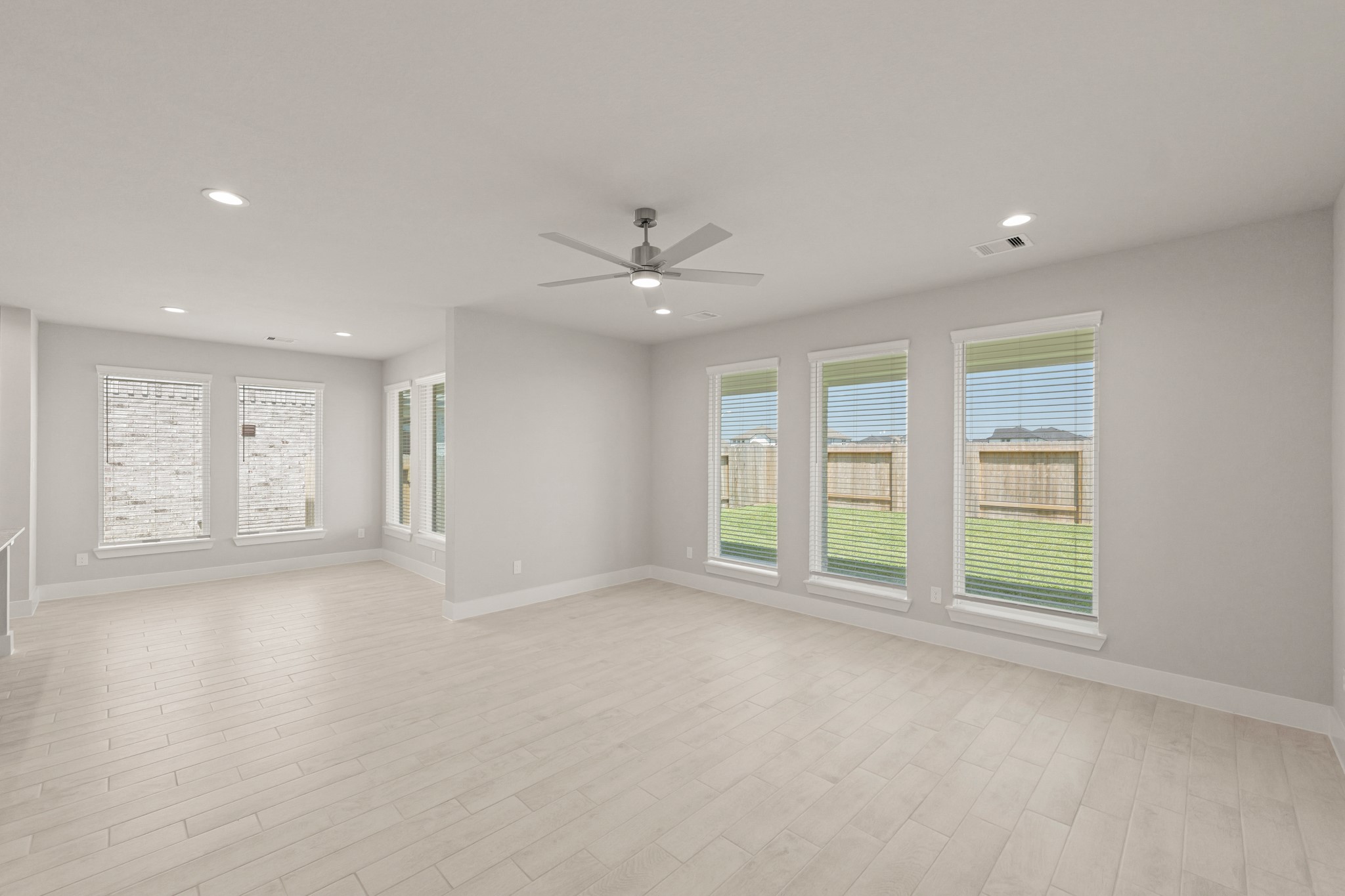 4611 Whisperwood Drive Property Photo 13
