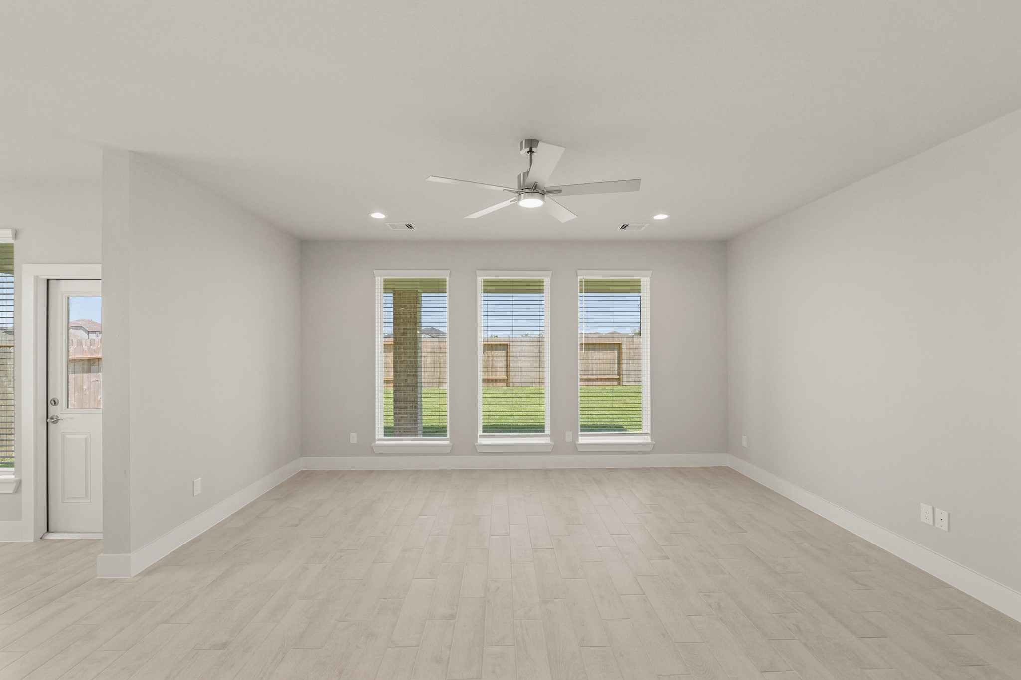 4611 Whisperwood Drive Property Photo 14