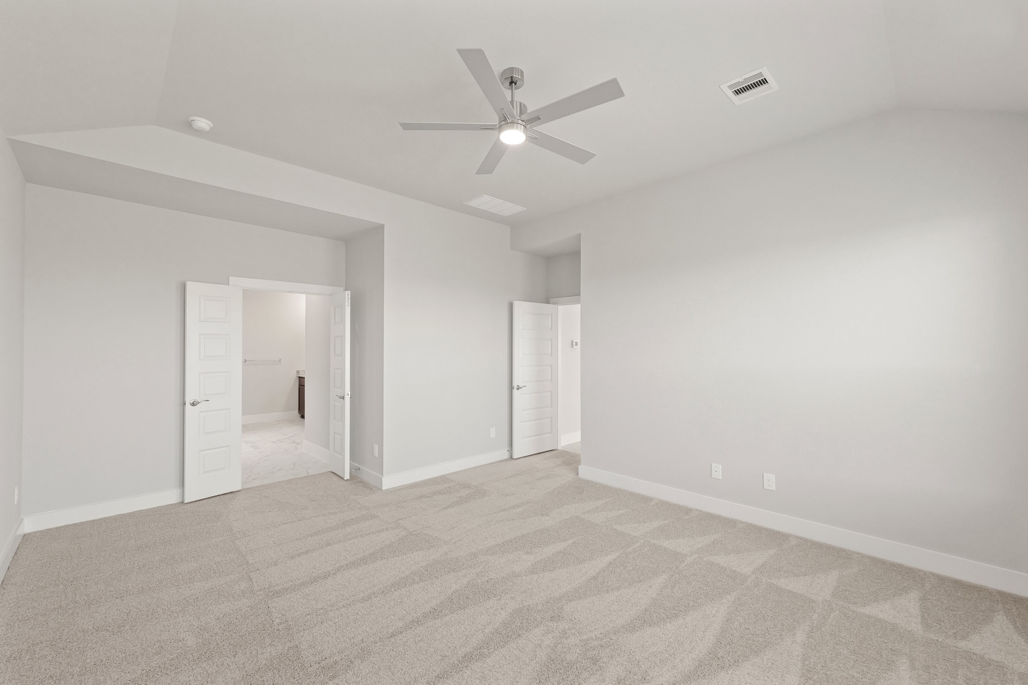 4611 Whisperwood Drive Property Photo 19