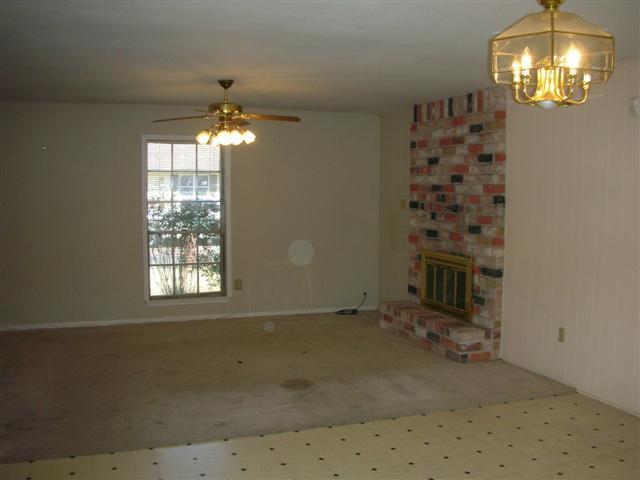 2034 Western Village Lane Property Photo 6