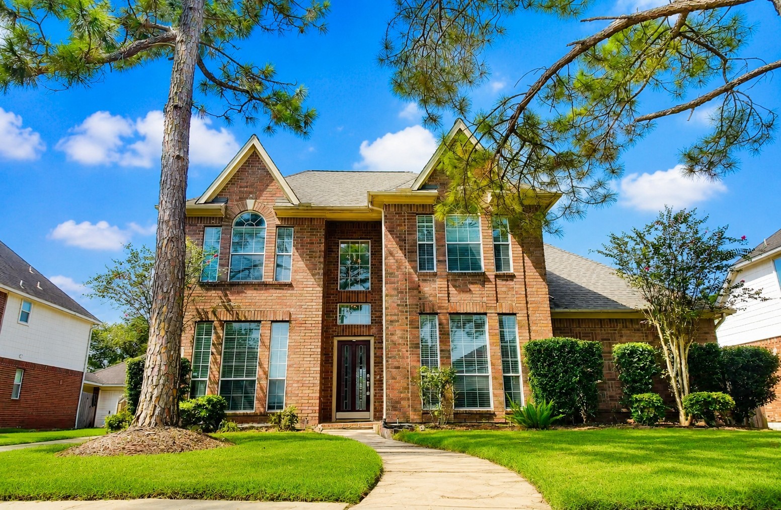 2438 Weatherford Drive Property Photo 1