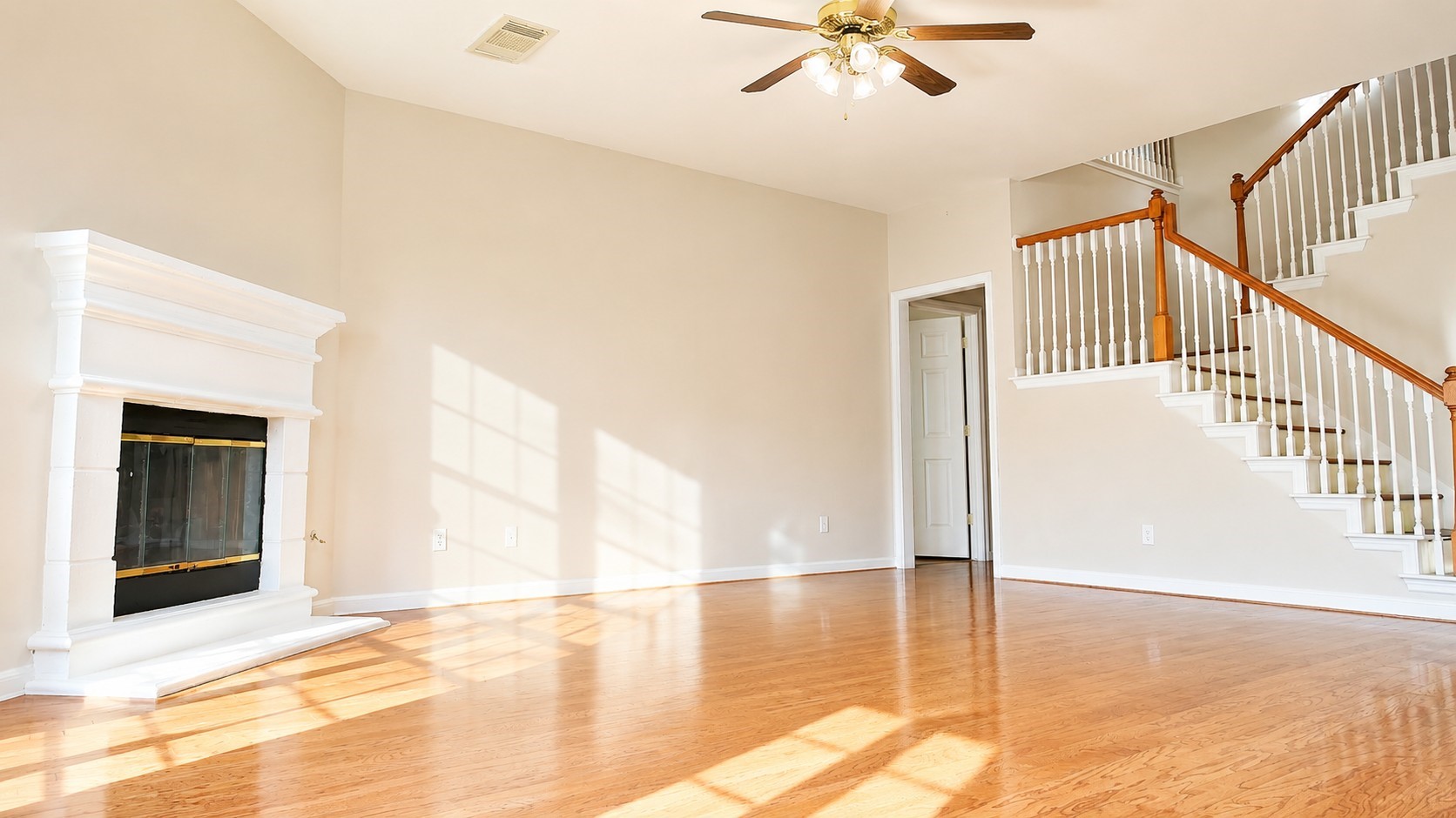 2438 Weatherford Drive Property Photo 10