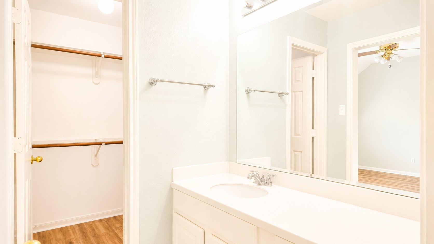 2438 Weatherford Drive, Pearland Tx 77584 Property Photo 37