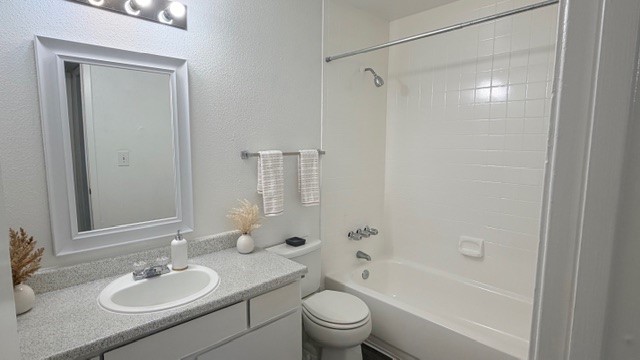 2101 Mustang Road Property Photo 6