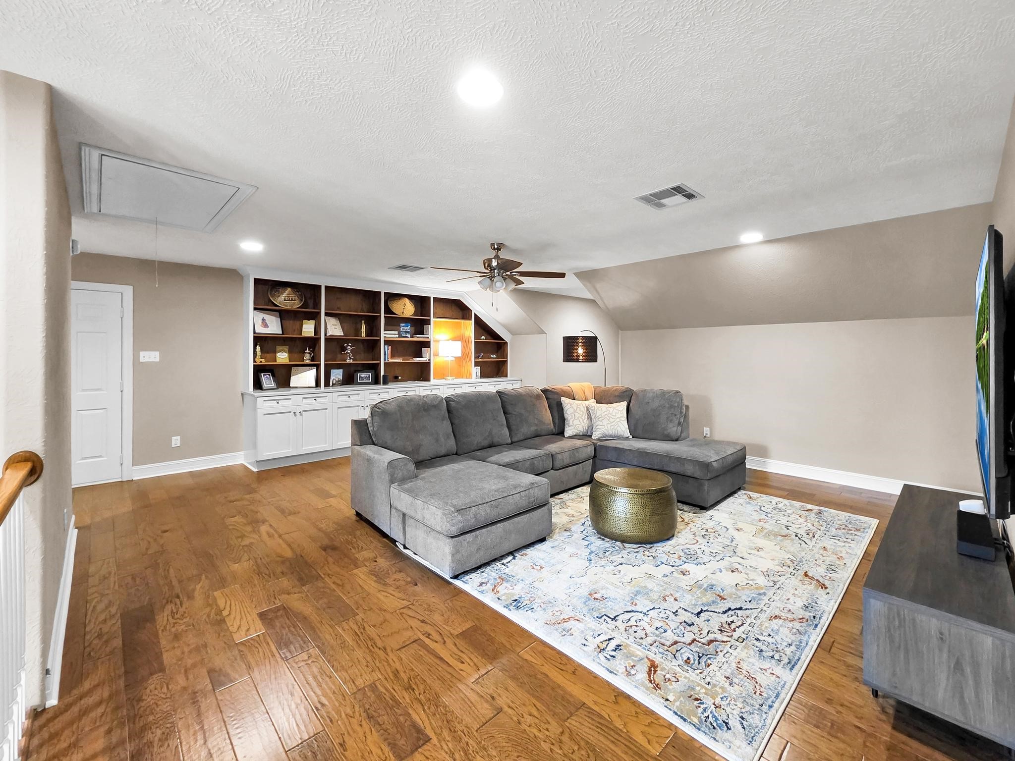 6295 Madison Ridge Property Photo 32