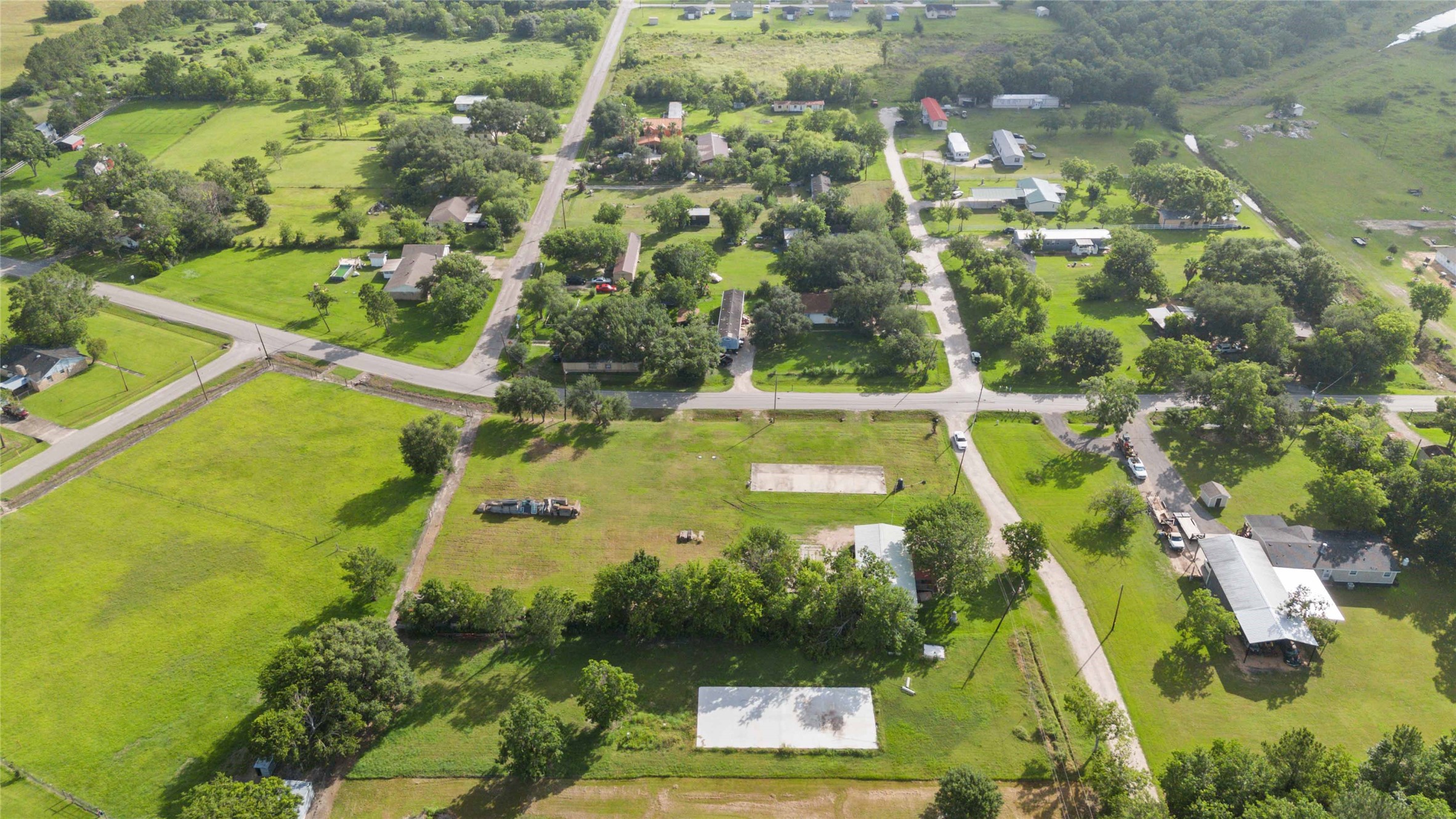 2257 County Road 529 Property Photo 8