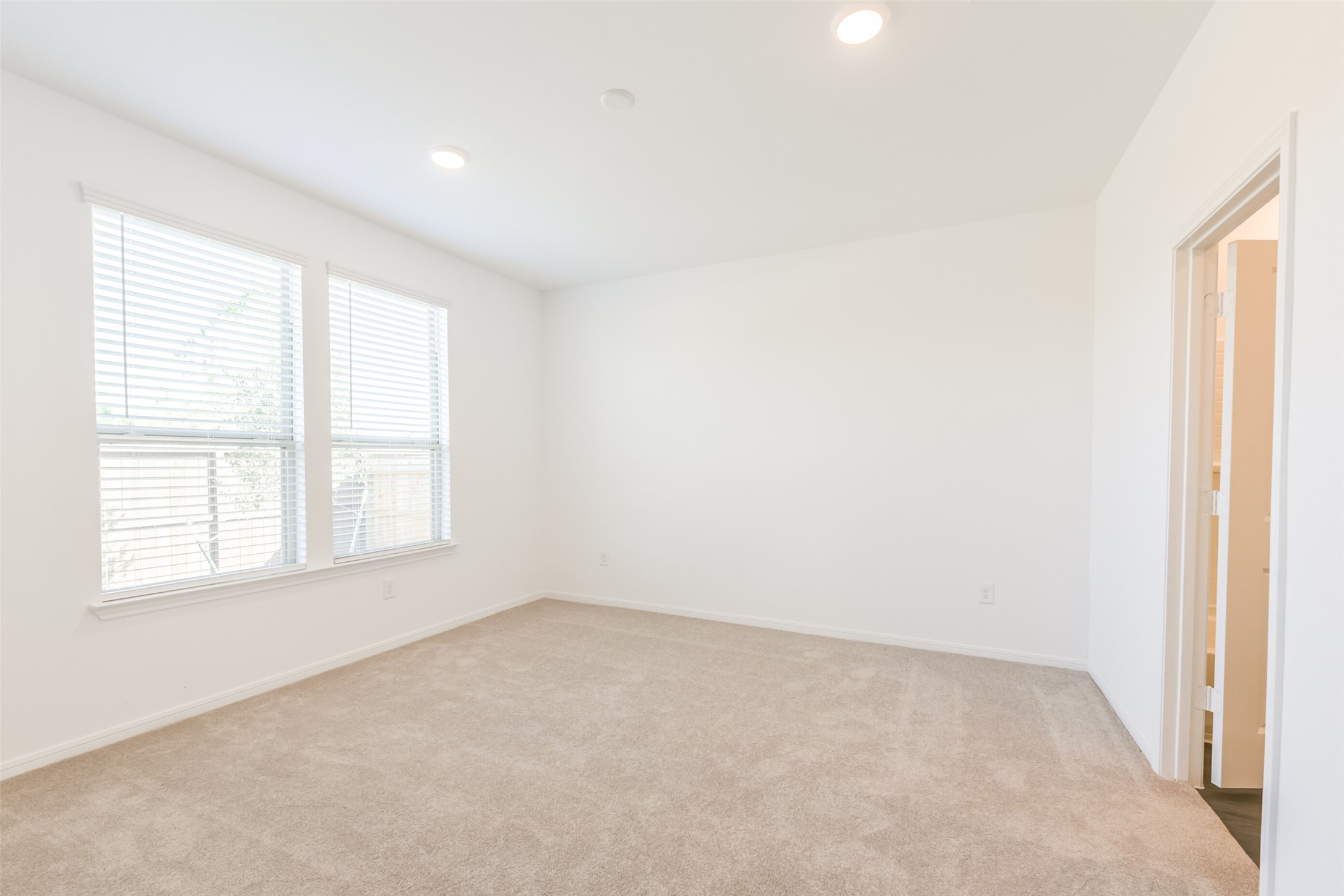 14483 Cedar Ledge Lane Property Photo 12