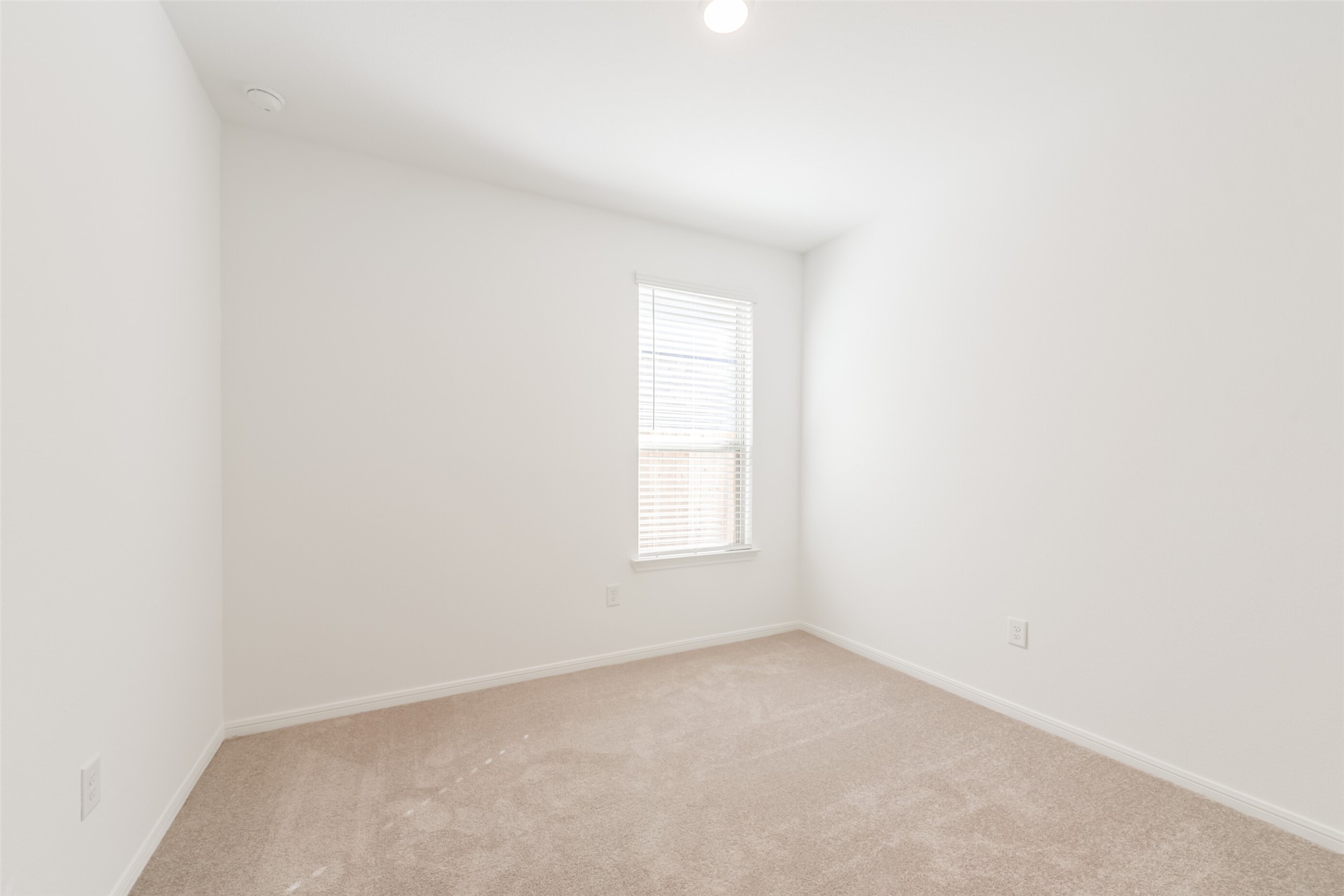 14483 Cedar Ledge Lane Property Photo 16
