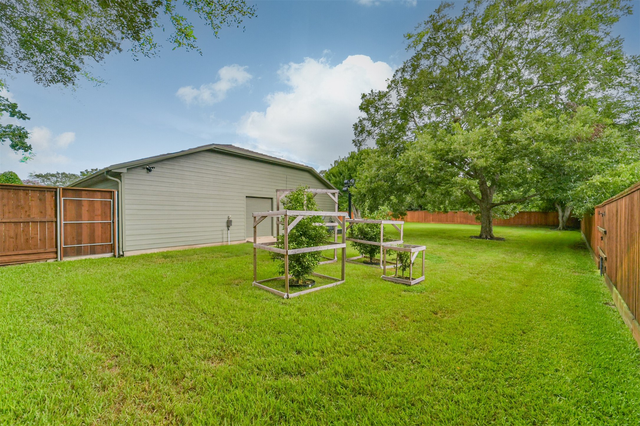 3210 Nottingham Street Property Photo 45