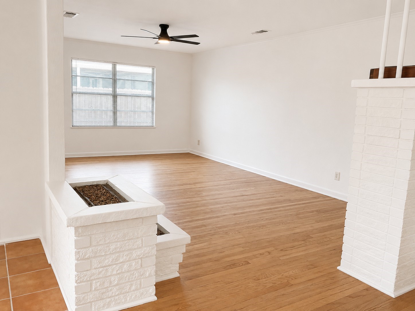 1008 Wright Boulevard Property Photo 4