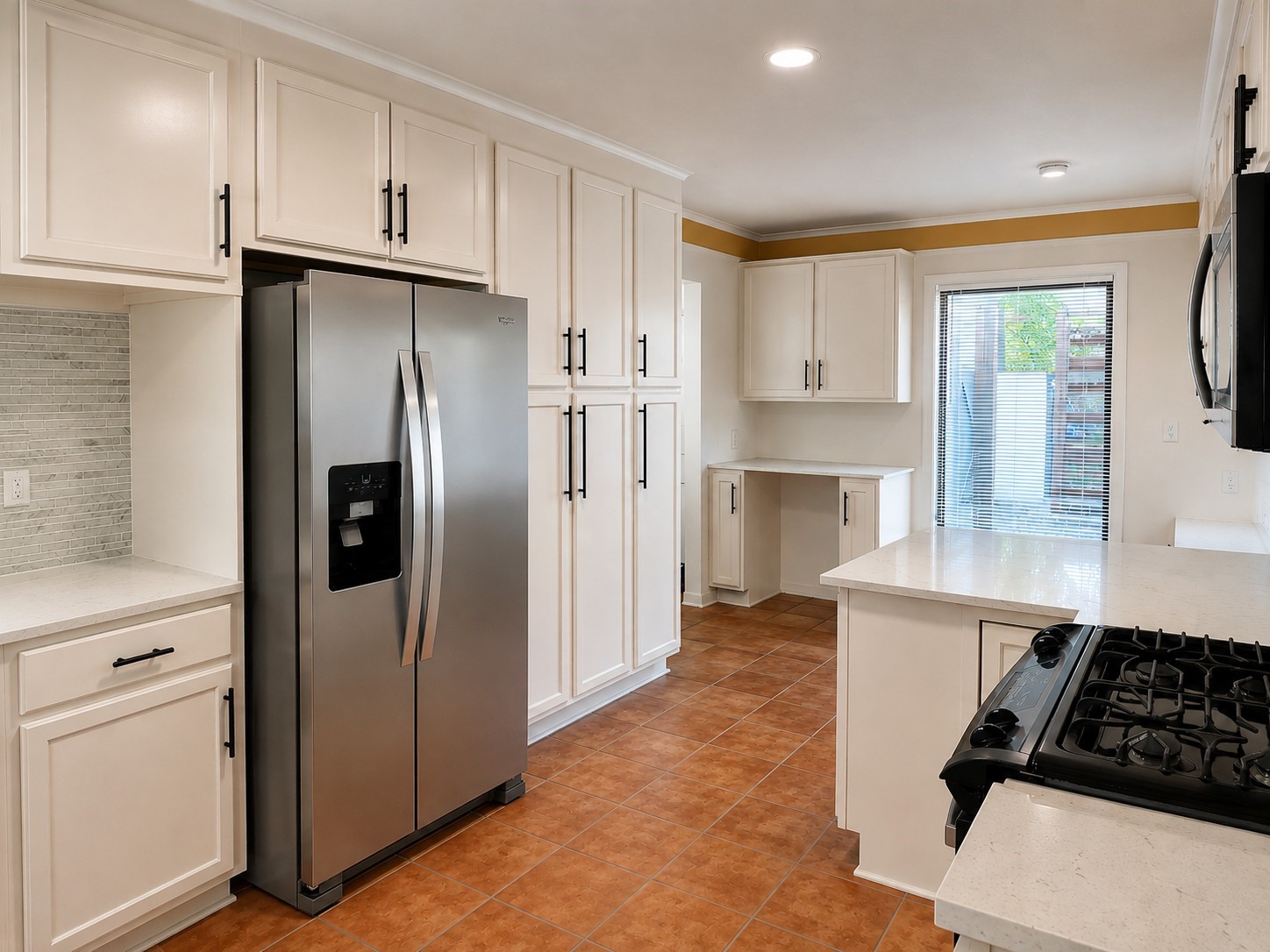 1008 Wright Boulevard Property Photo 5