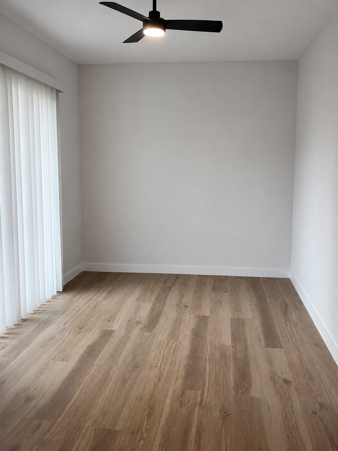 1008 Wright Boulevard Property Photo 7