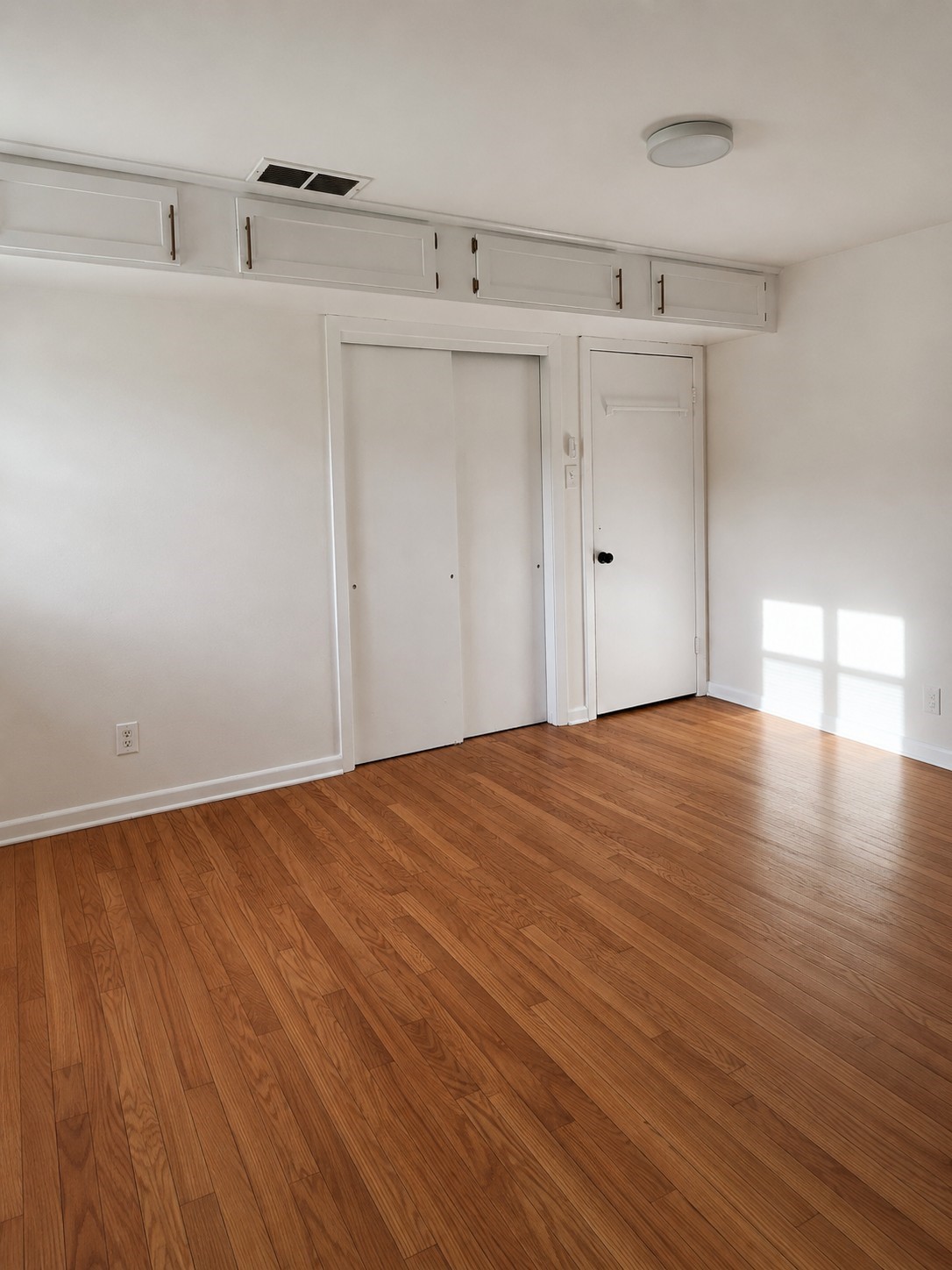 1008 Wright Boulevard Property Photo 10