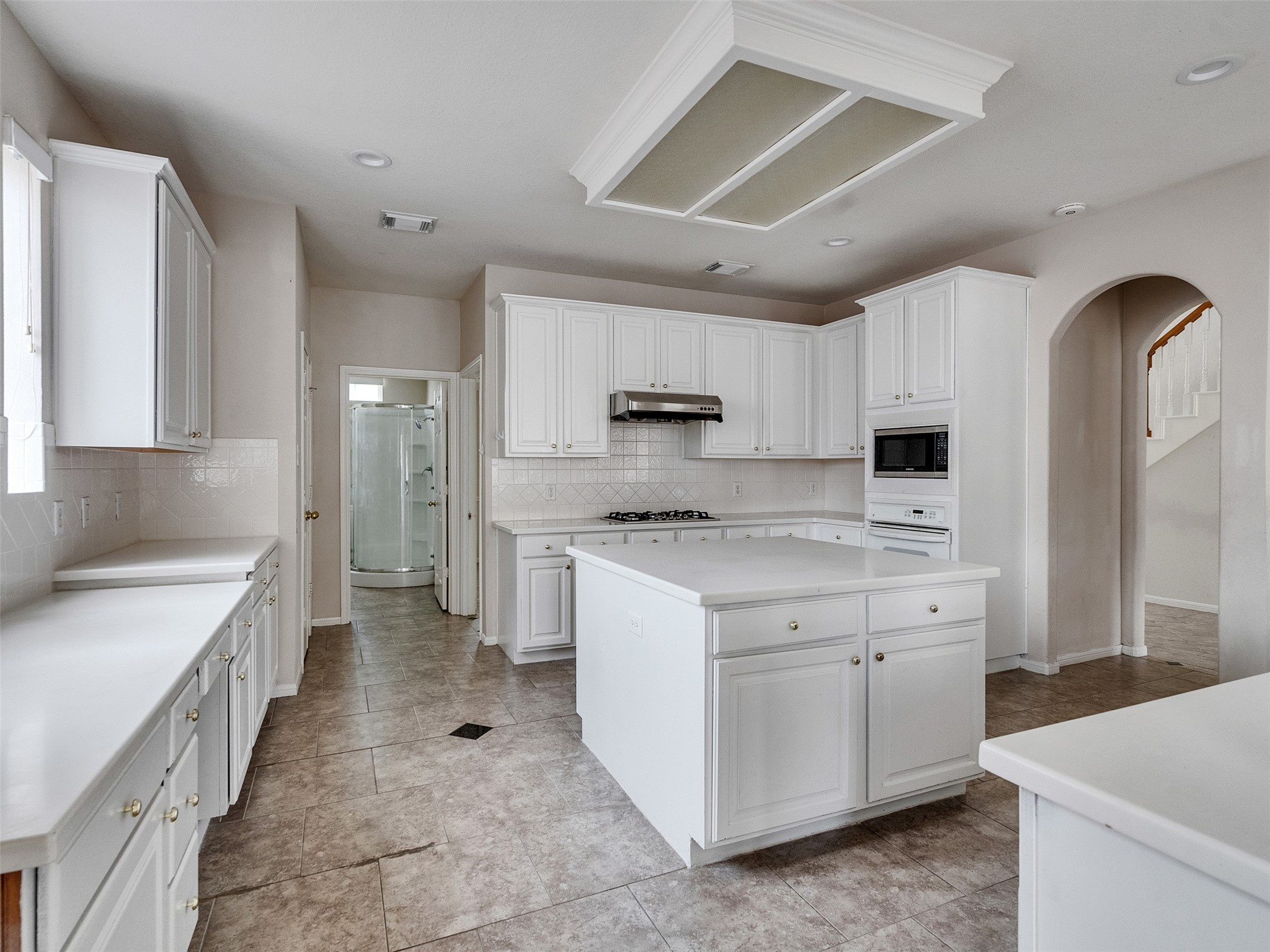3902 Breaux Bridge Lane Property Photo 14