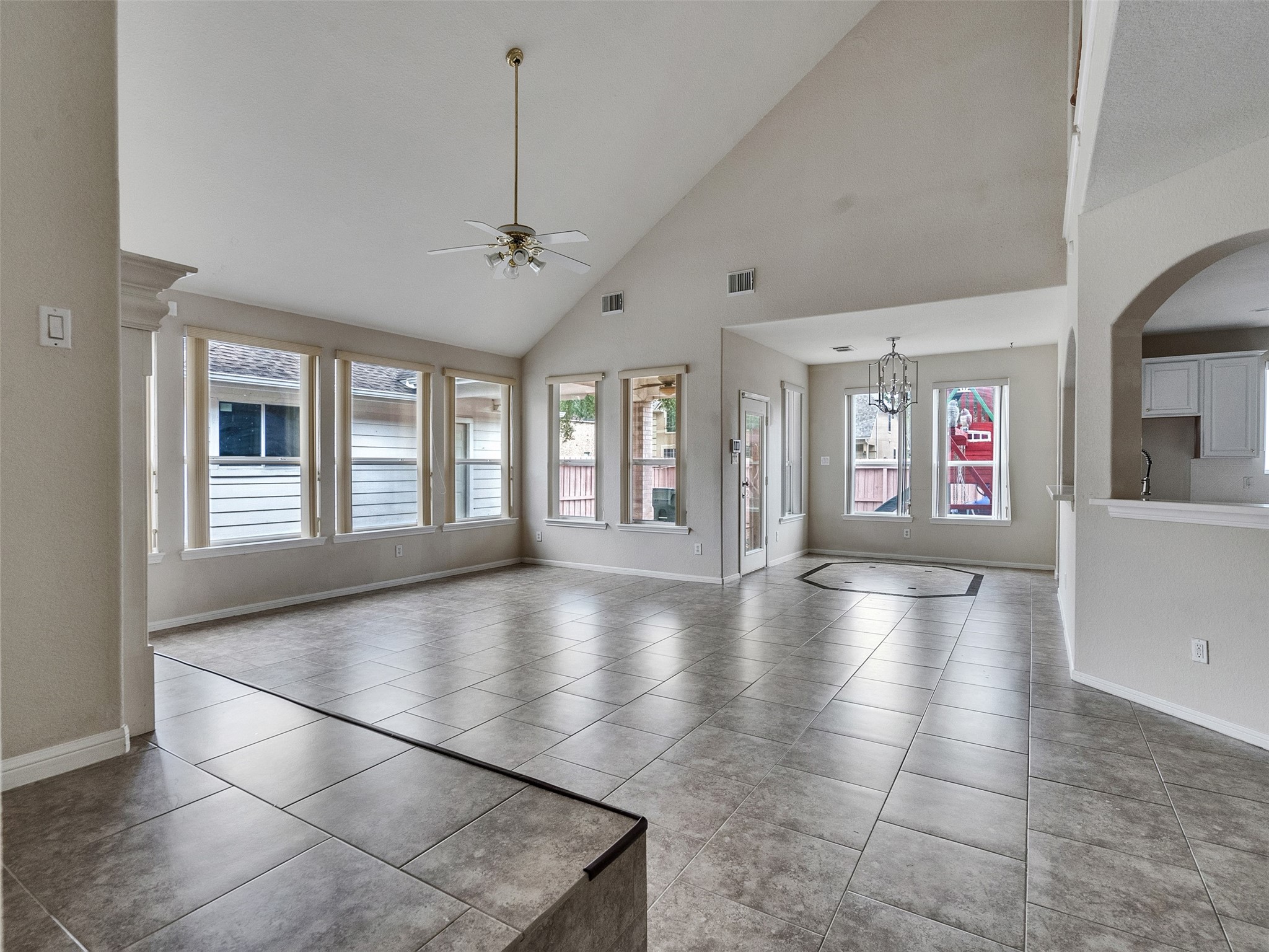 3902 Breaux Bridge Lane Property Photo 17