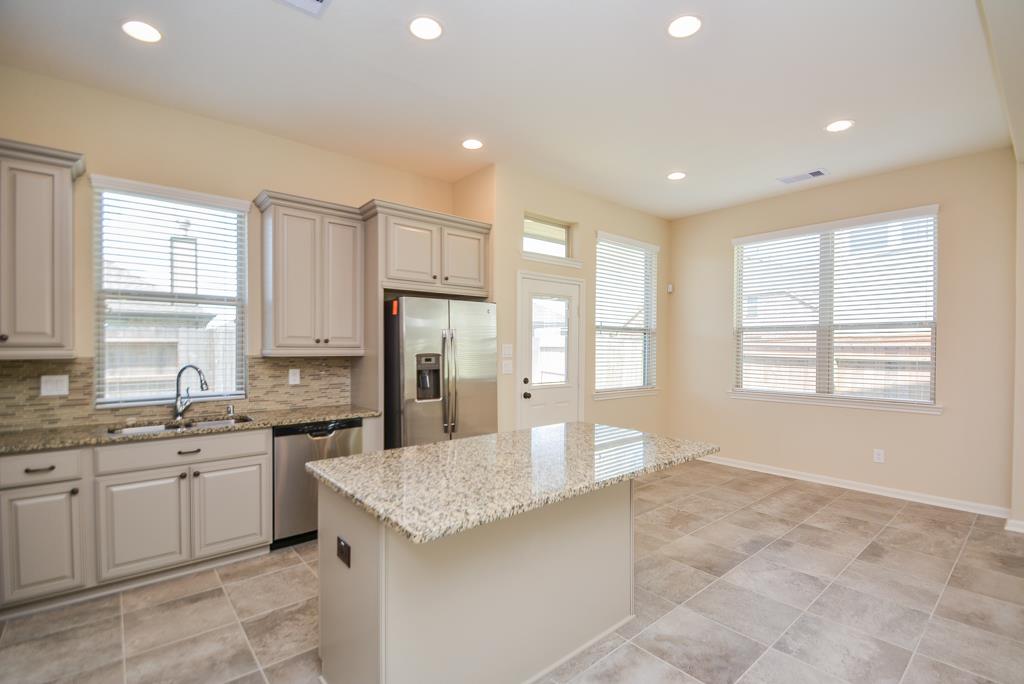 12239 Stellano Property Photo 10