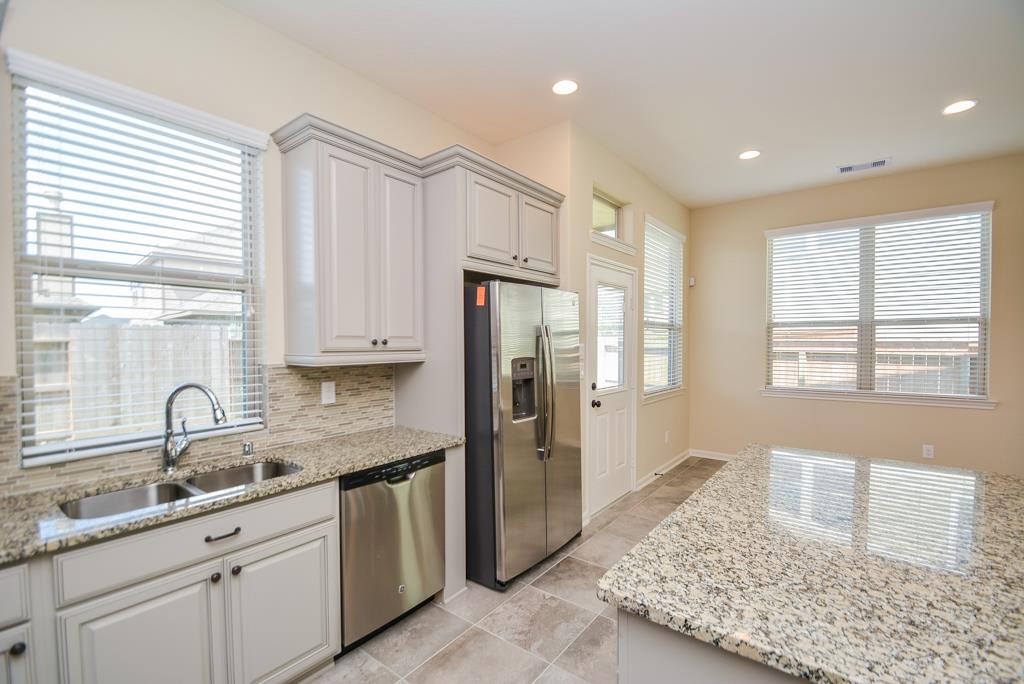 12239 Stellano Property Photo 11