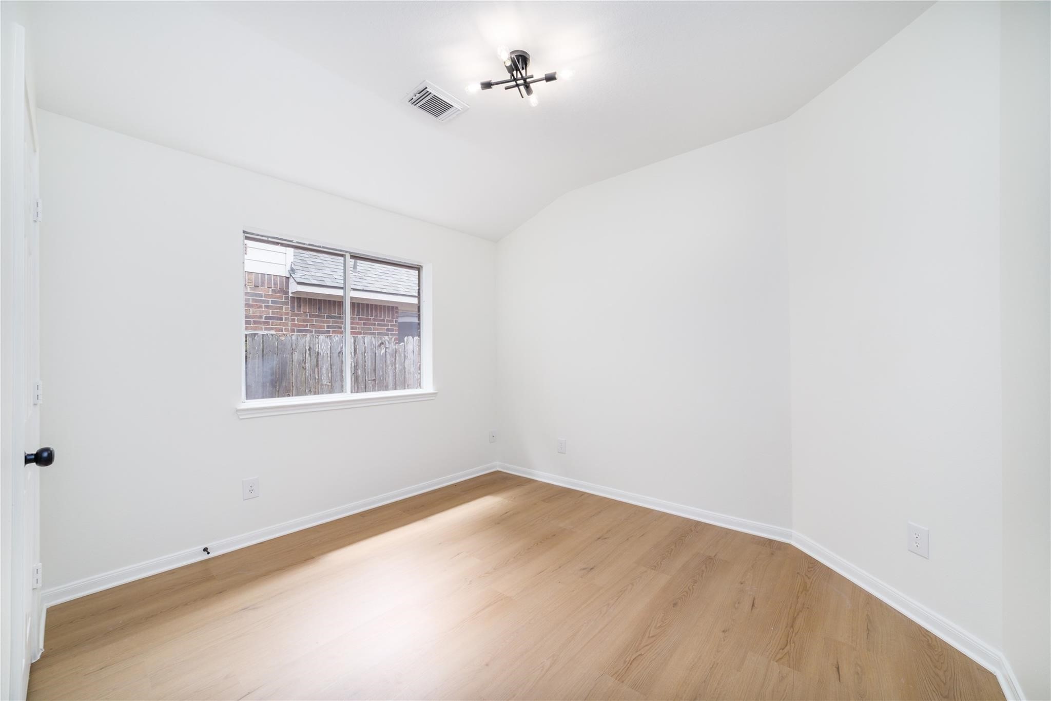 5034 Forest Sage Lane Property Photo 15