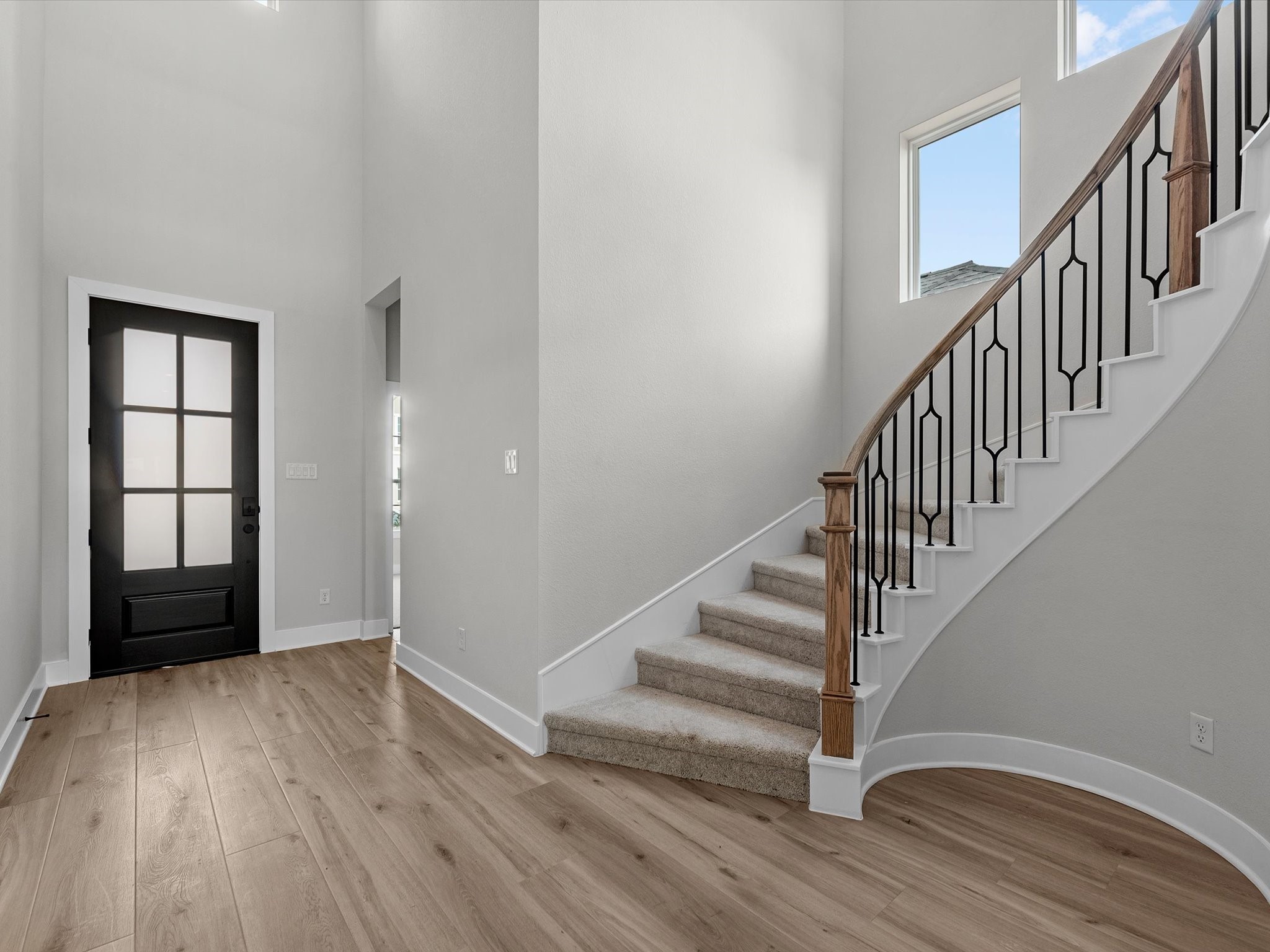16522 Harmony Lea Lane Property Photo 2