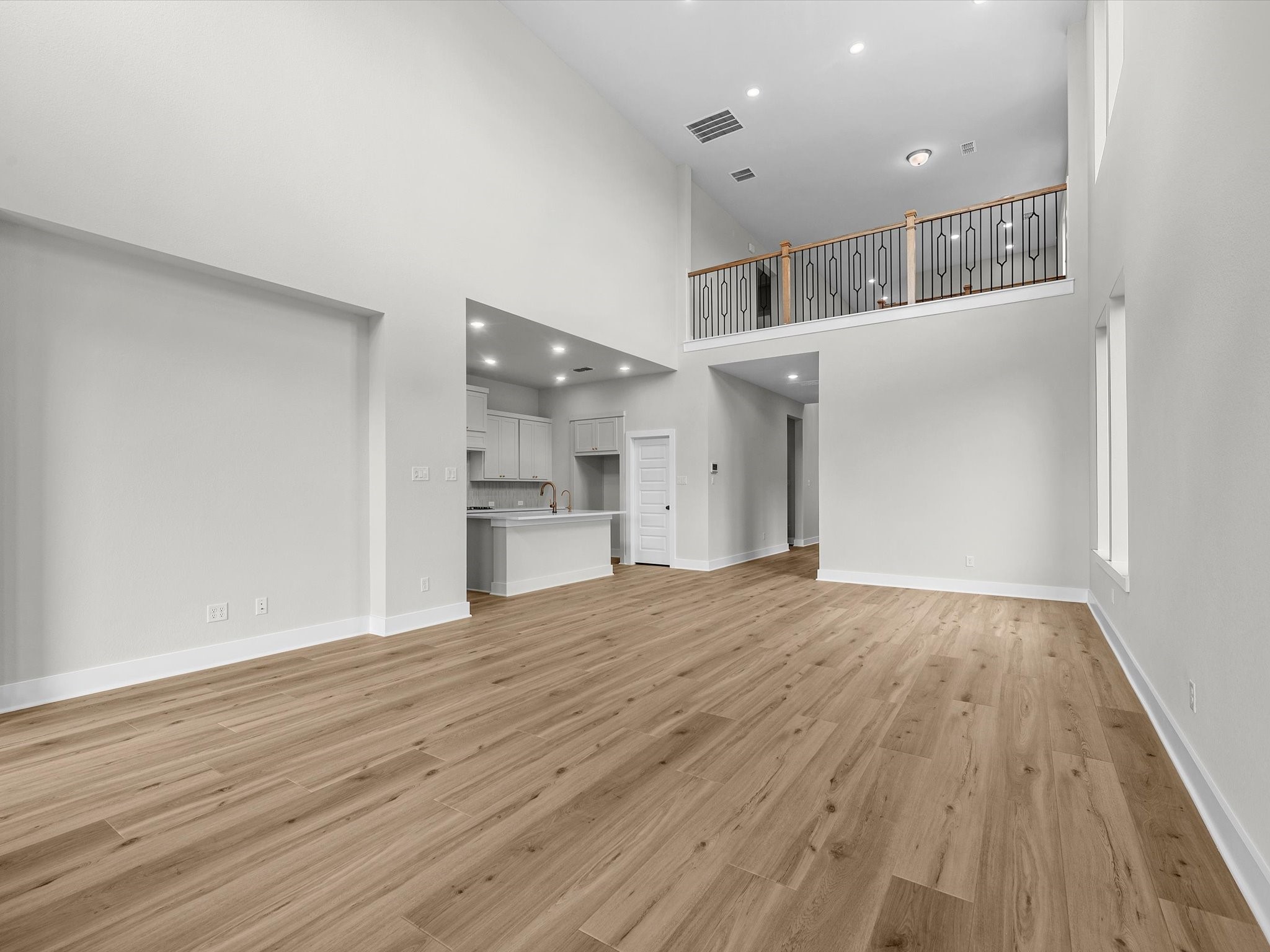 16522 Harmony Lea Lane Property Photo 9