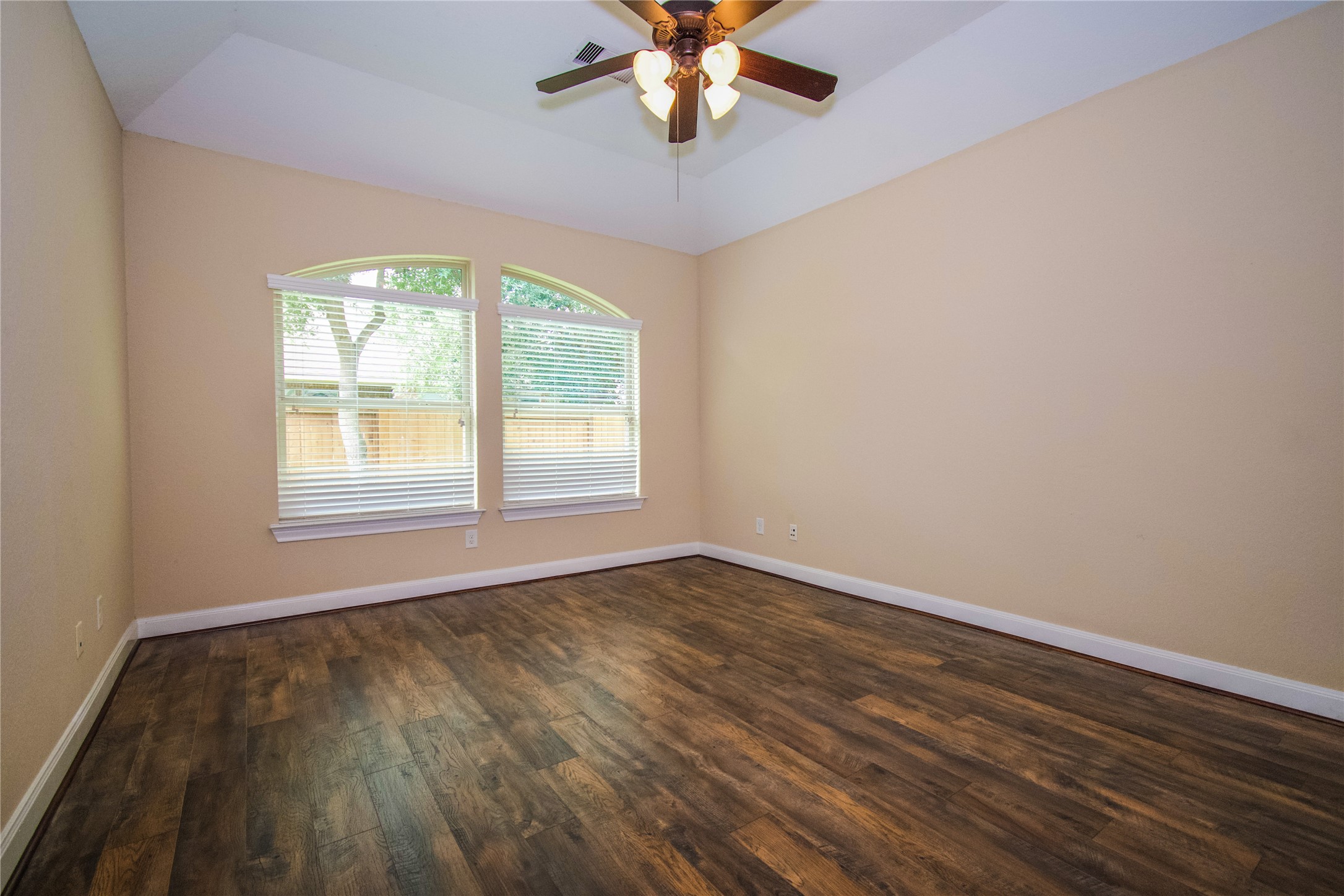 6114 Brookmall Property Photo 13