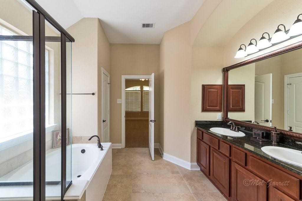 6114 Brookmall Property Photo 17