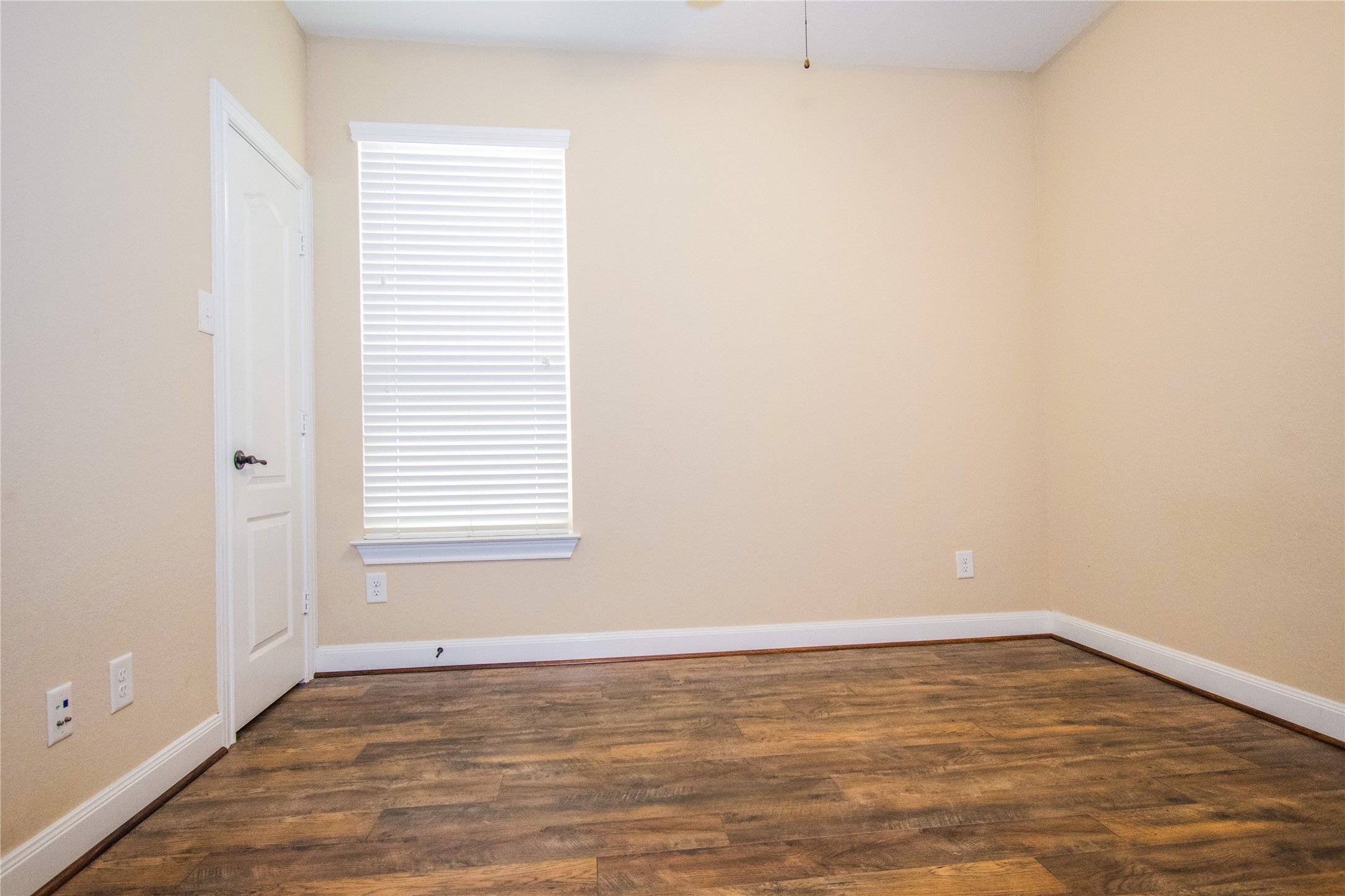 6114 Brookmall Property Photo 20