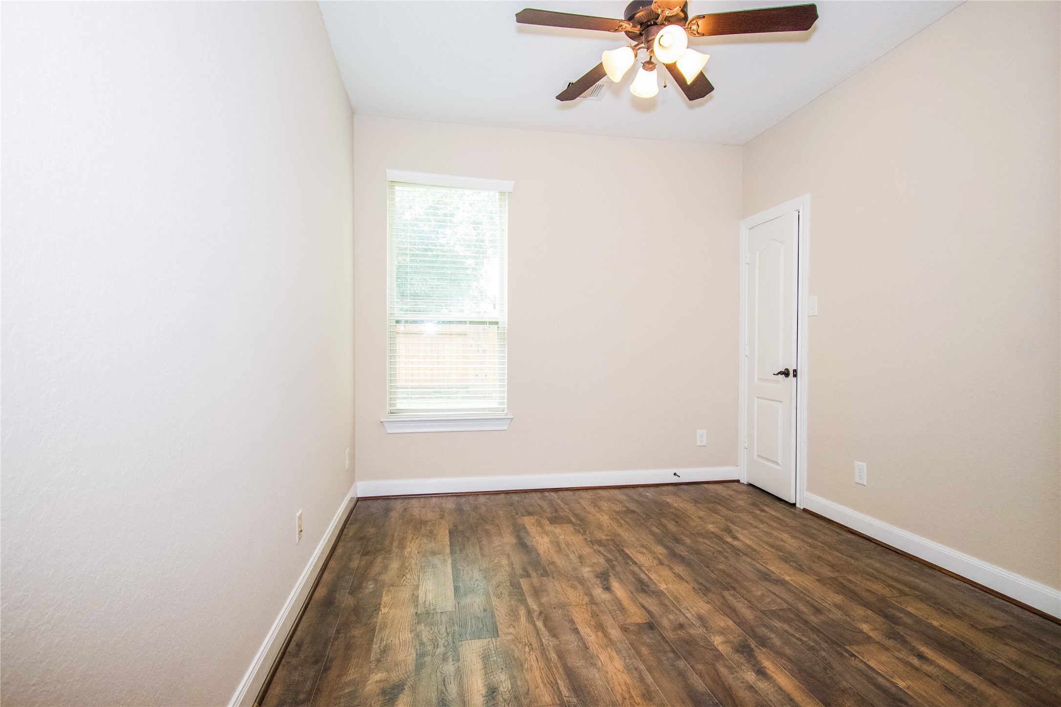 6114 Brookmall Property Photo 21